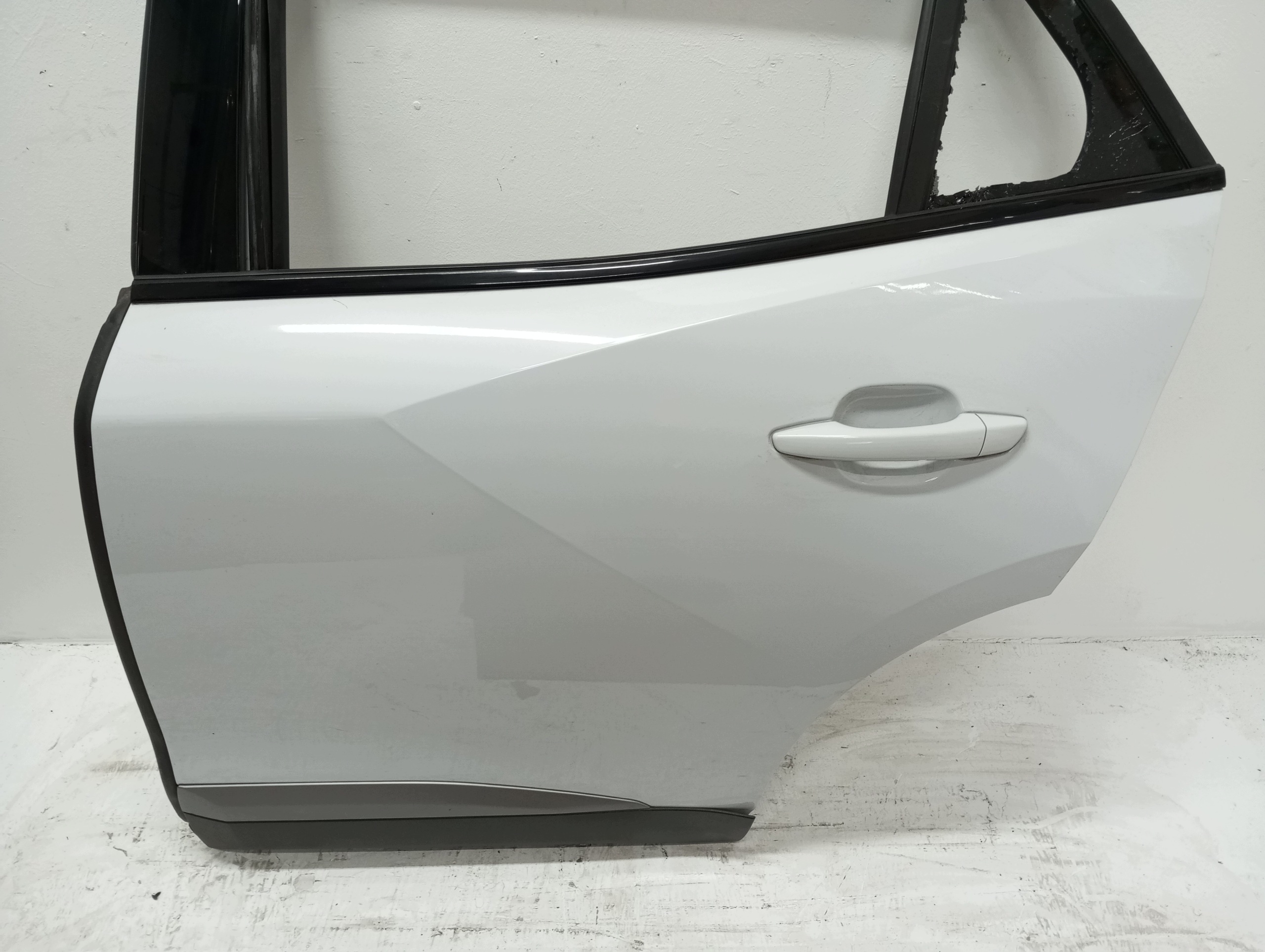 door left rear. PEUGEOT 2008 II 24R BSZ