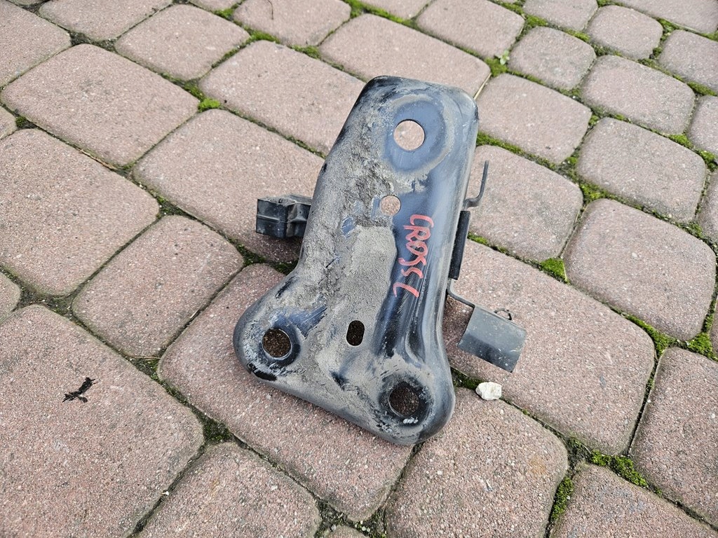 bracket holder siders console springing rear part Opel Crossland X