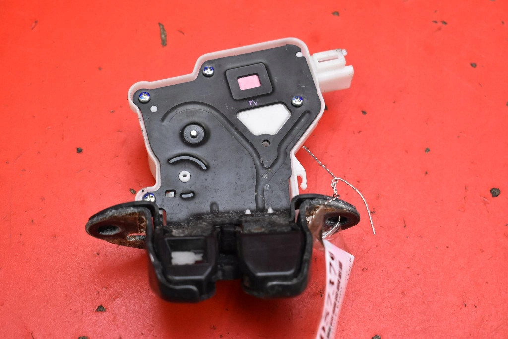 lock bonnet rear part boot NISSAN PULSAR C13 5D HB 14-18