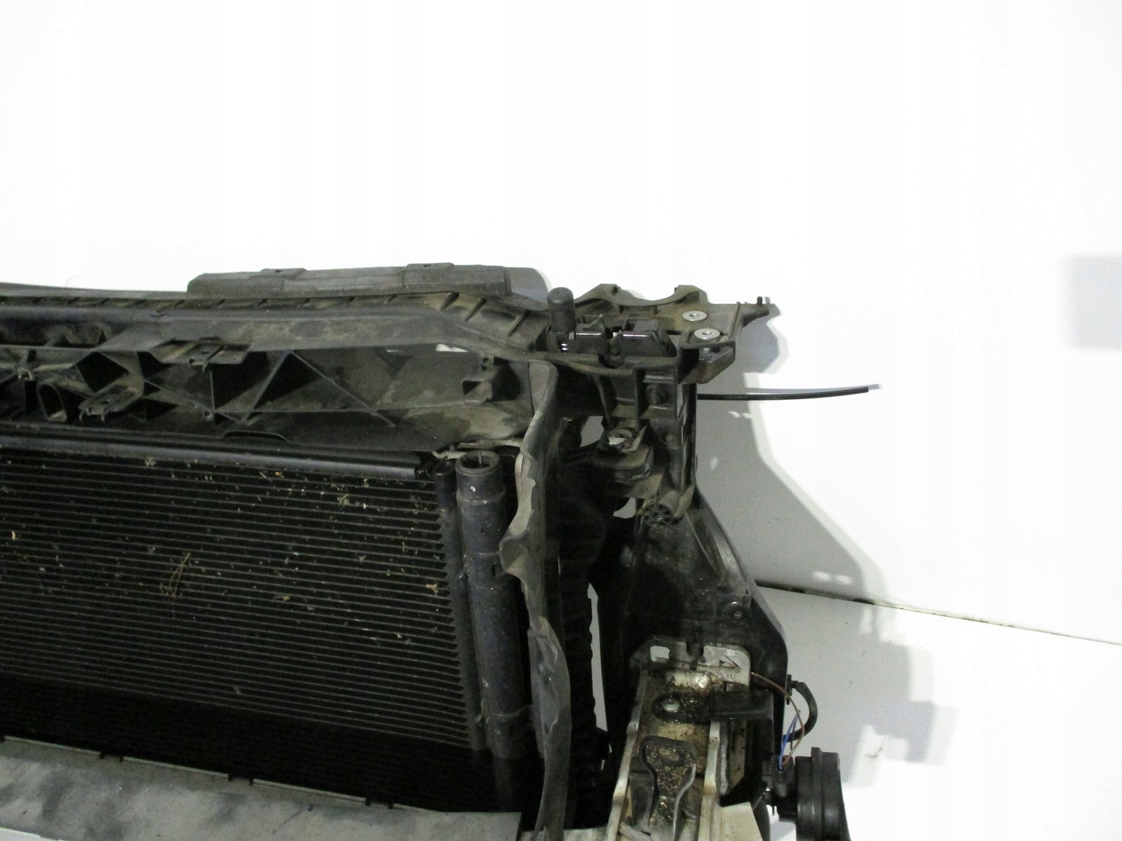 support panel for radiators radiator AUDI Q3 8U0 LIFT