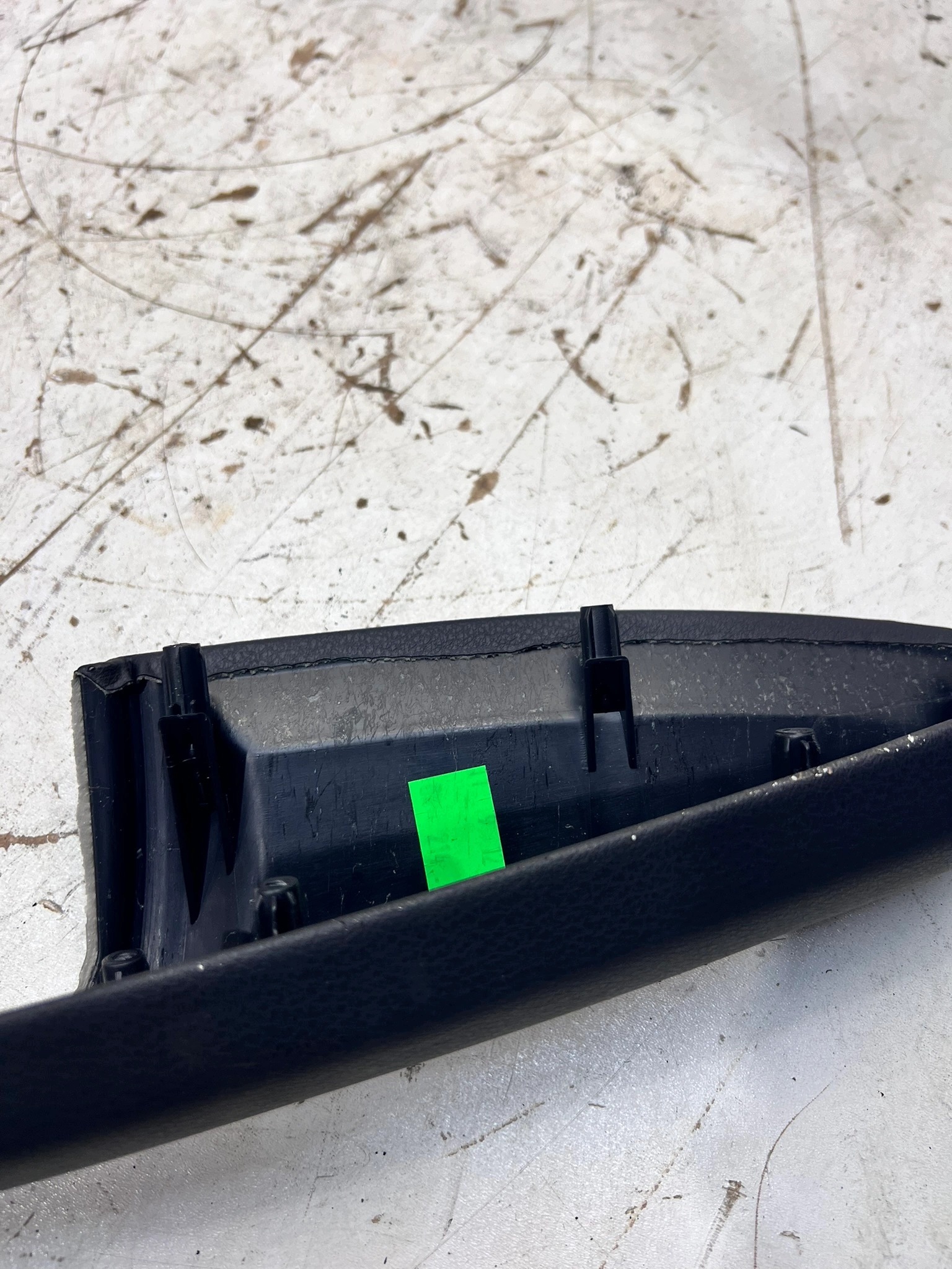 armrest BOCZKA door left front AUDI Q3 8U 8U0867173