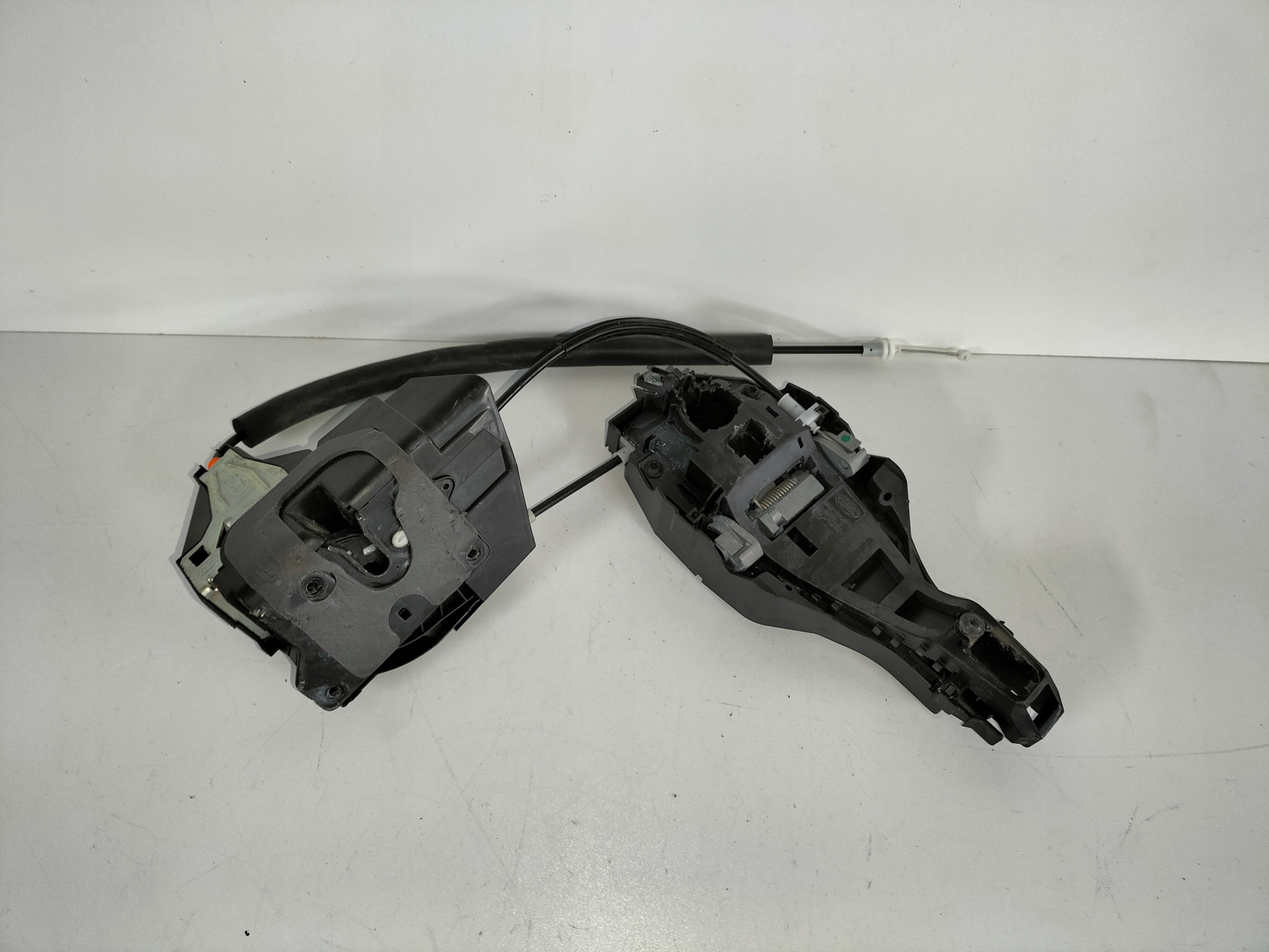 lock door front right JAGUAR XE X760 15