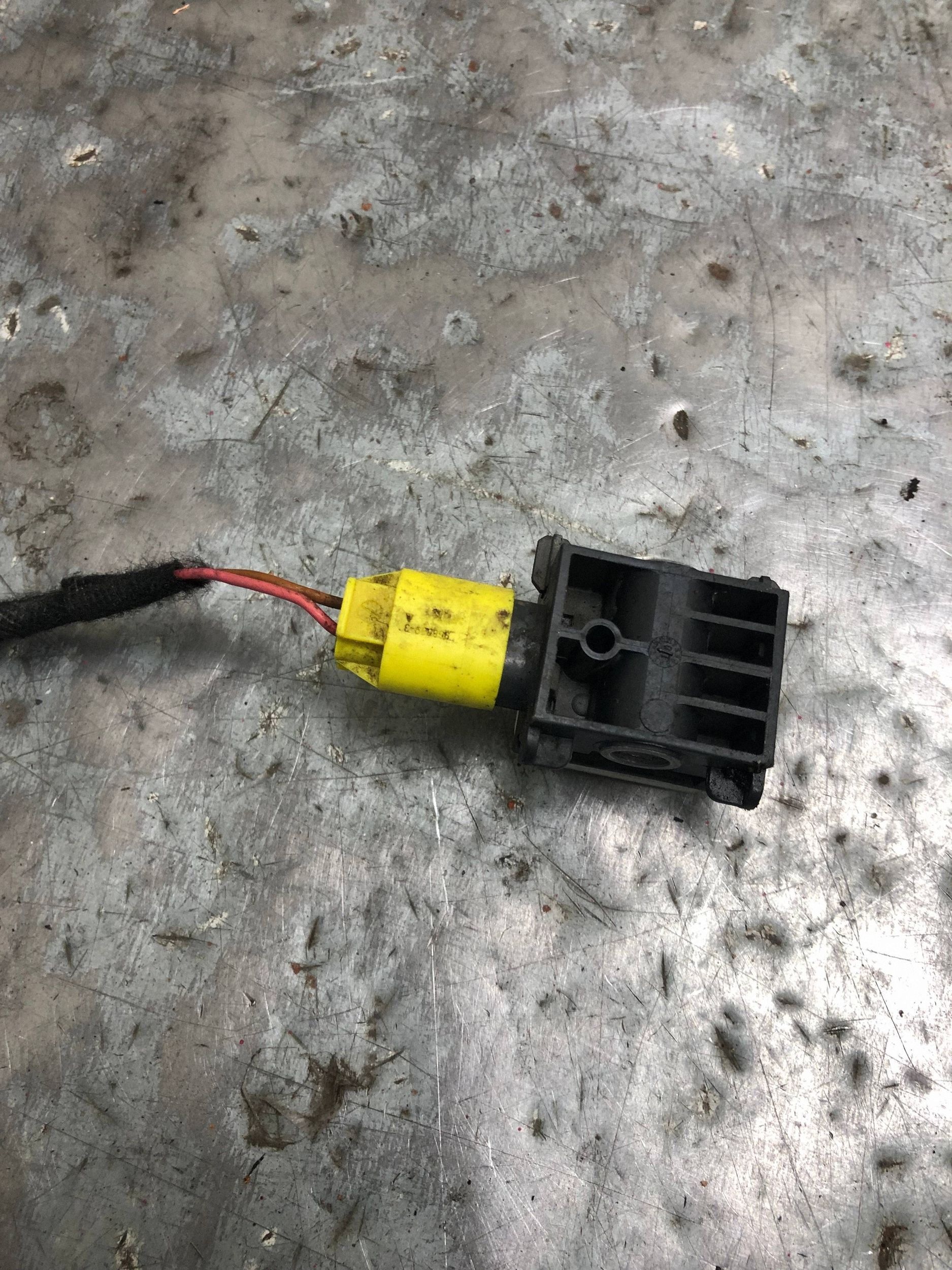 Crashsensor Drucksensor MERCEDES ML W164 0038202826