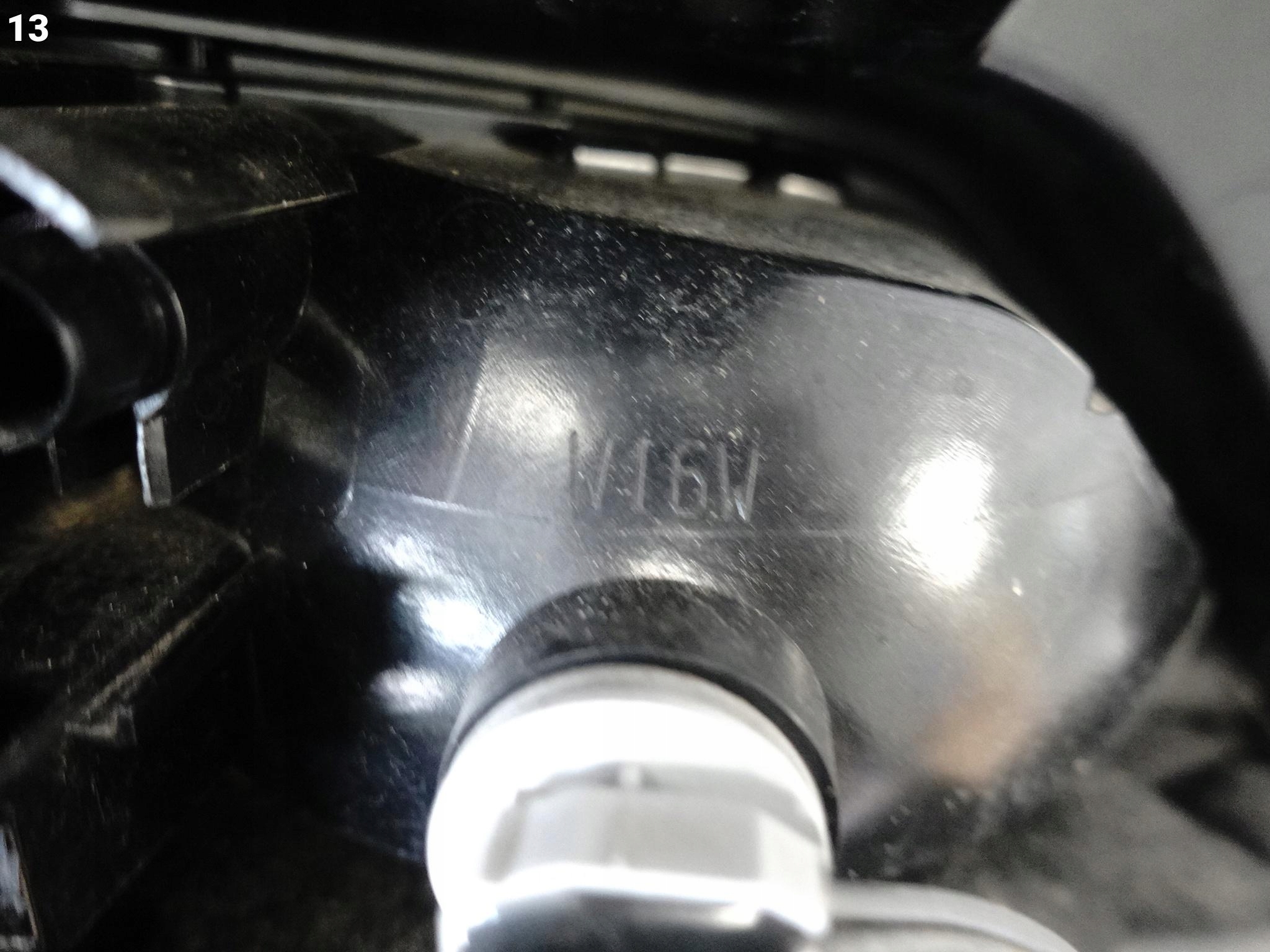 VW T6 TRANSPORTER MULTIVAN 15-19 light LED right rear part EUROPA