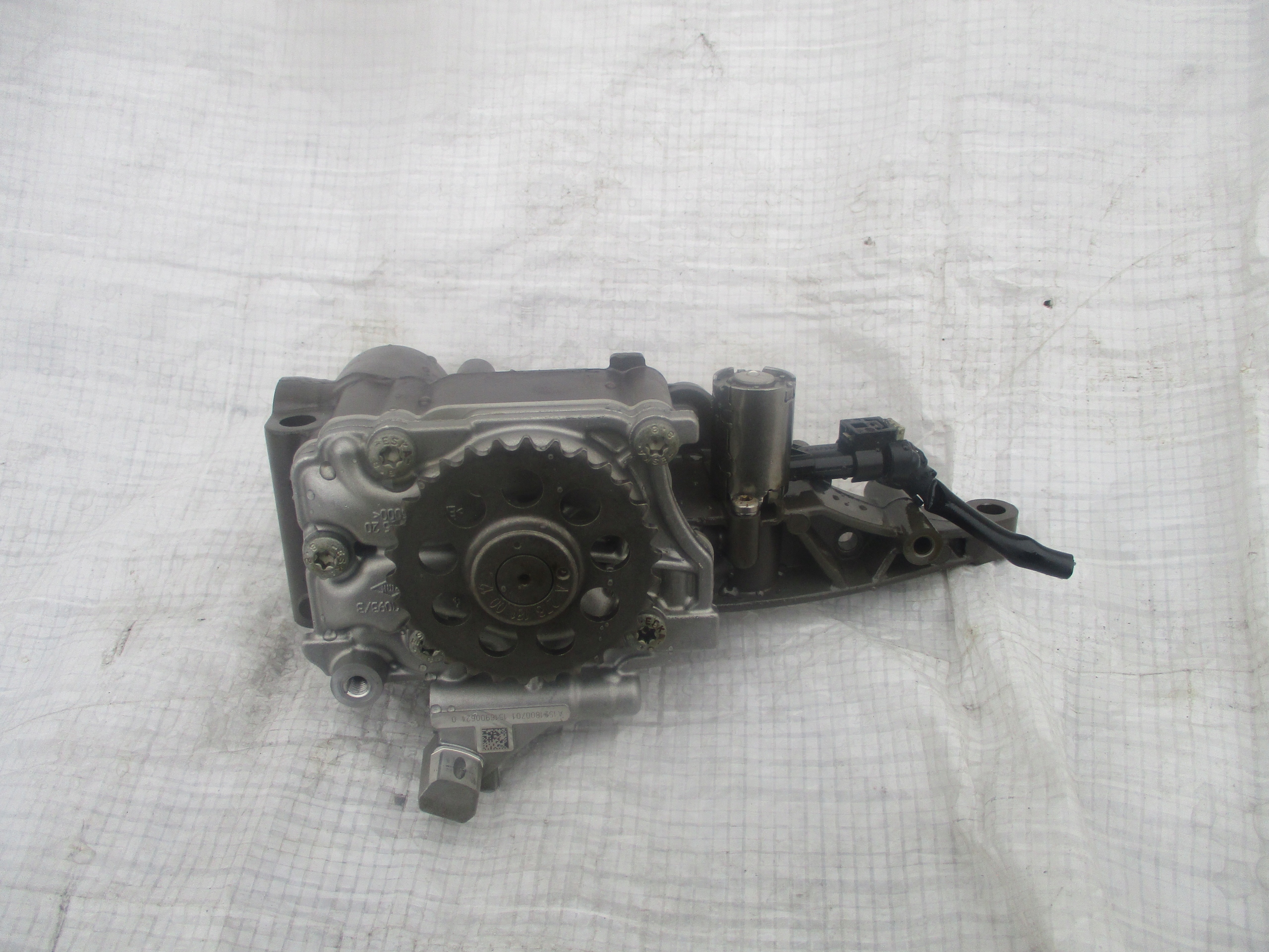 НАСОС МАСЛА MERCEDES 4.0 БИТУРБО GT C63 E63 AMG