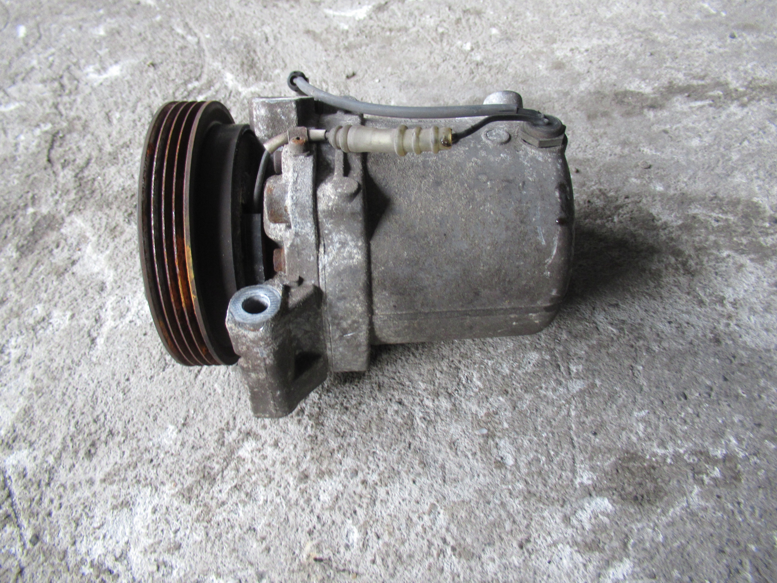 WAGON R+ 1.3 Компрессор кондиционера 95200-69GA1
