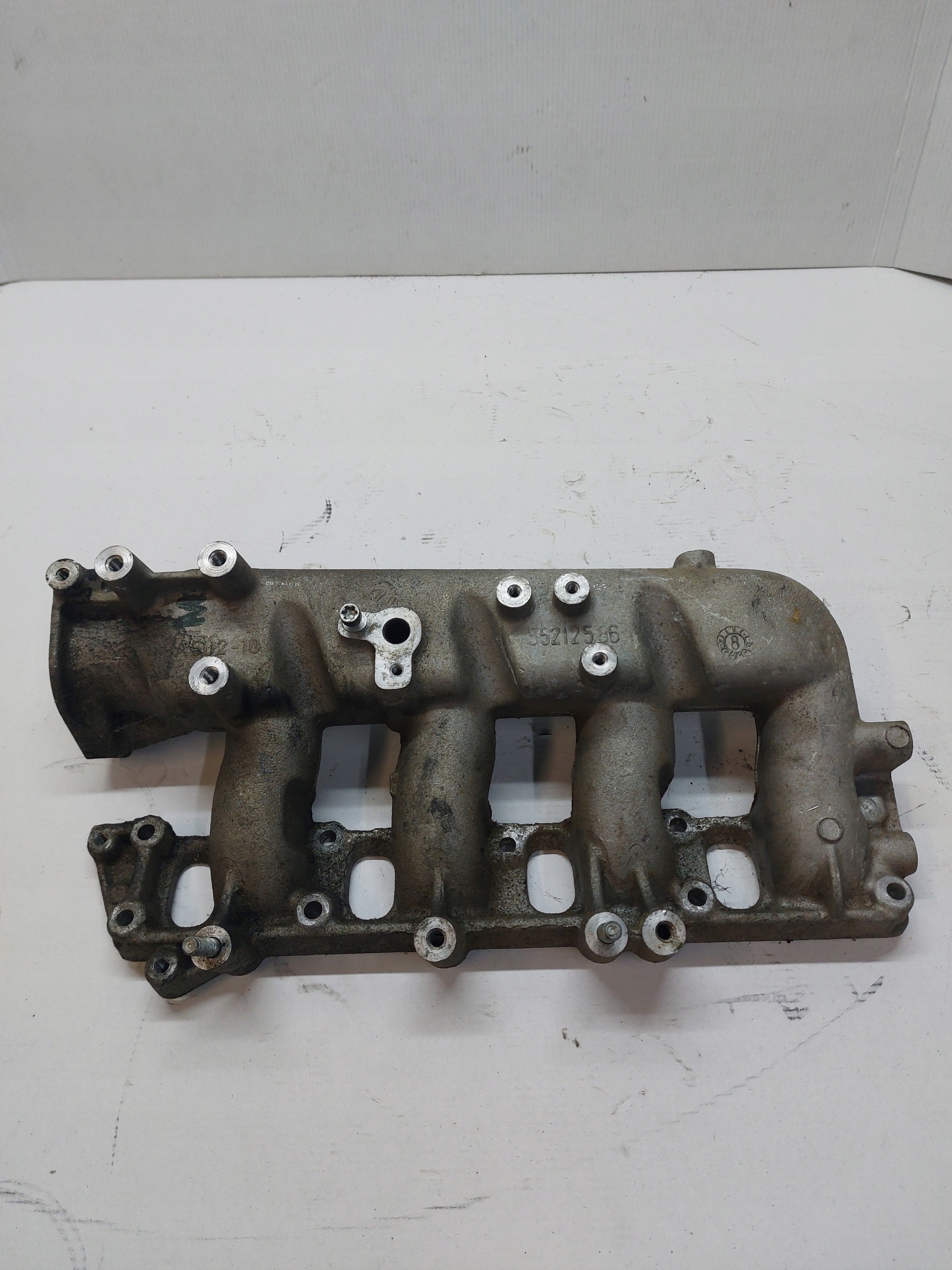 intake manifold OPEL ZAFIRA B 1.9 55212586