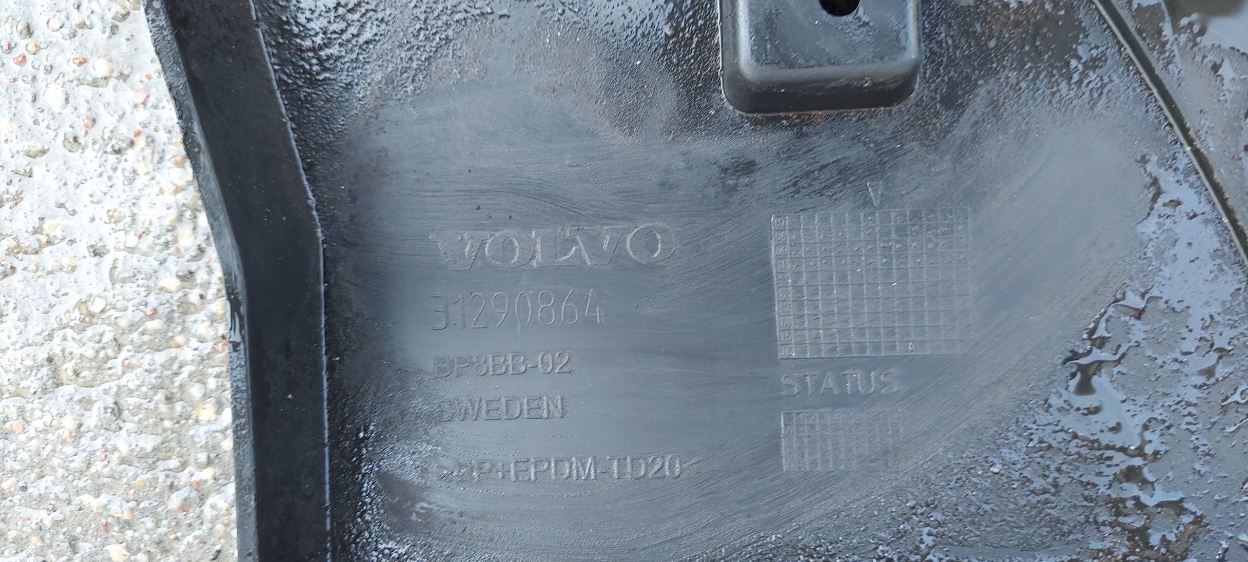 cover below bumper front VOLVO XC60 08-13 31290864