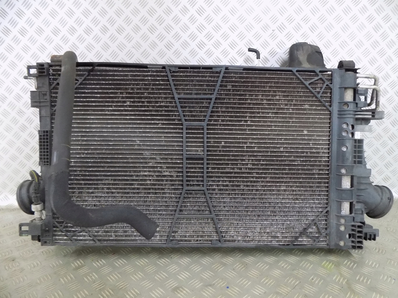 CHŁODNICE WENTYLATORY ZESTAW INSIGNIA A 2.0 CDTI