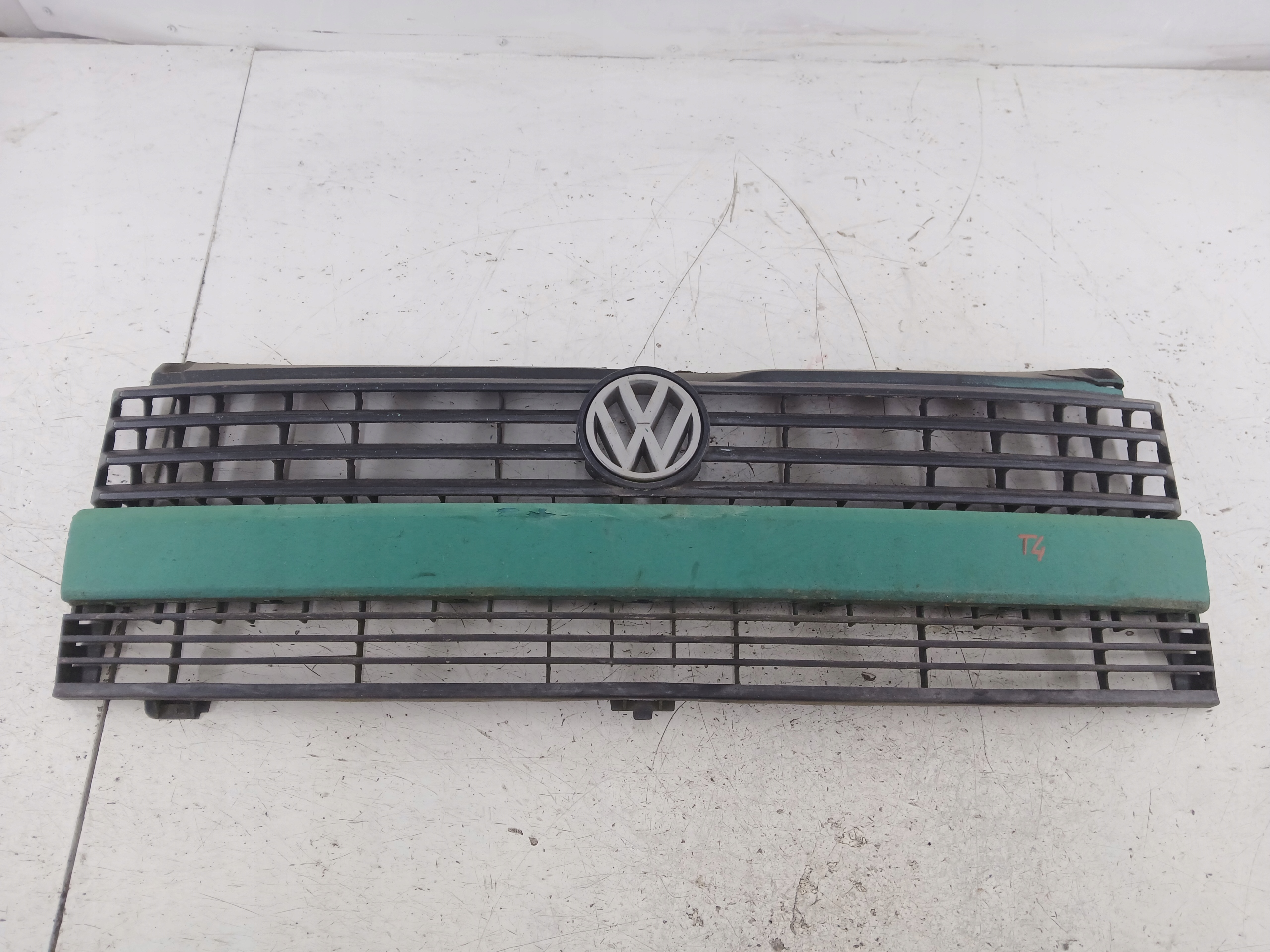 VW T4 TRANSPORTER IV grill grille radiator