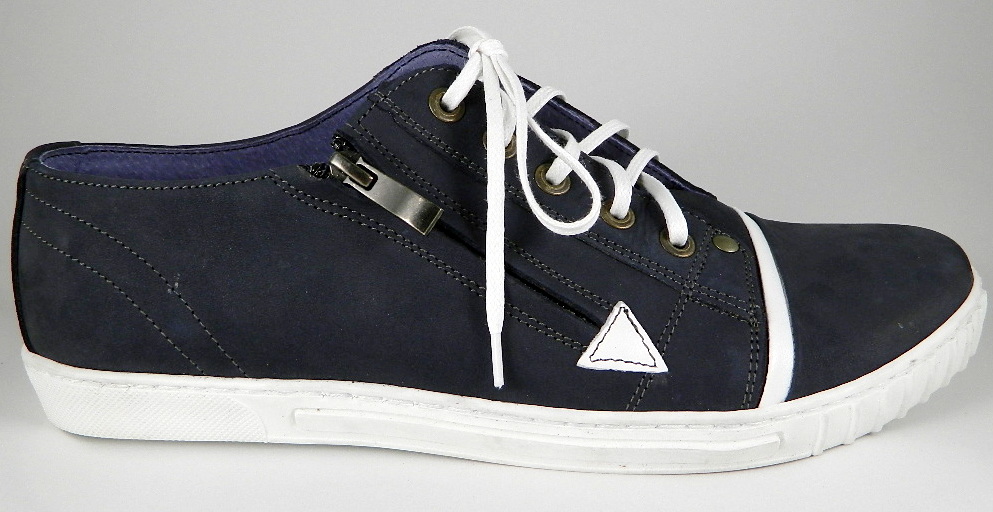 TRAMPKI ZE SKÓRY NATURALNEJ ZAMEK PRODUKT POLSKI Marka Moskała