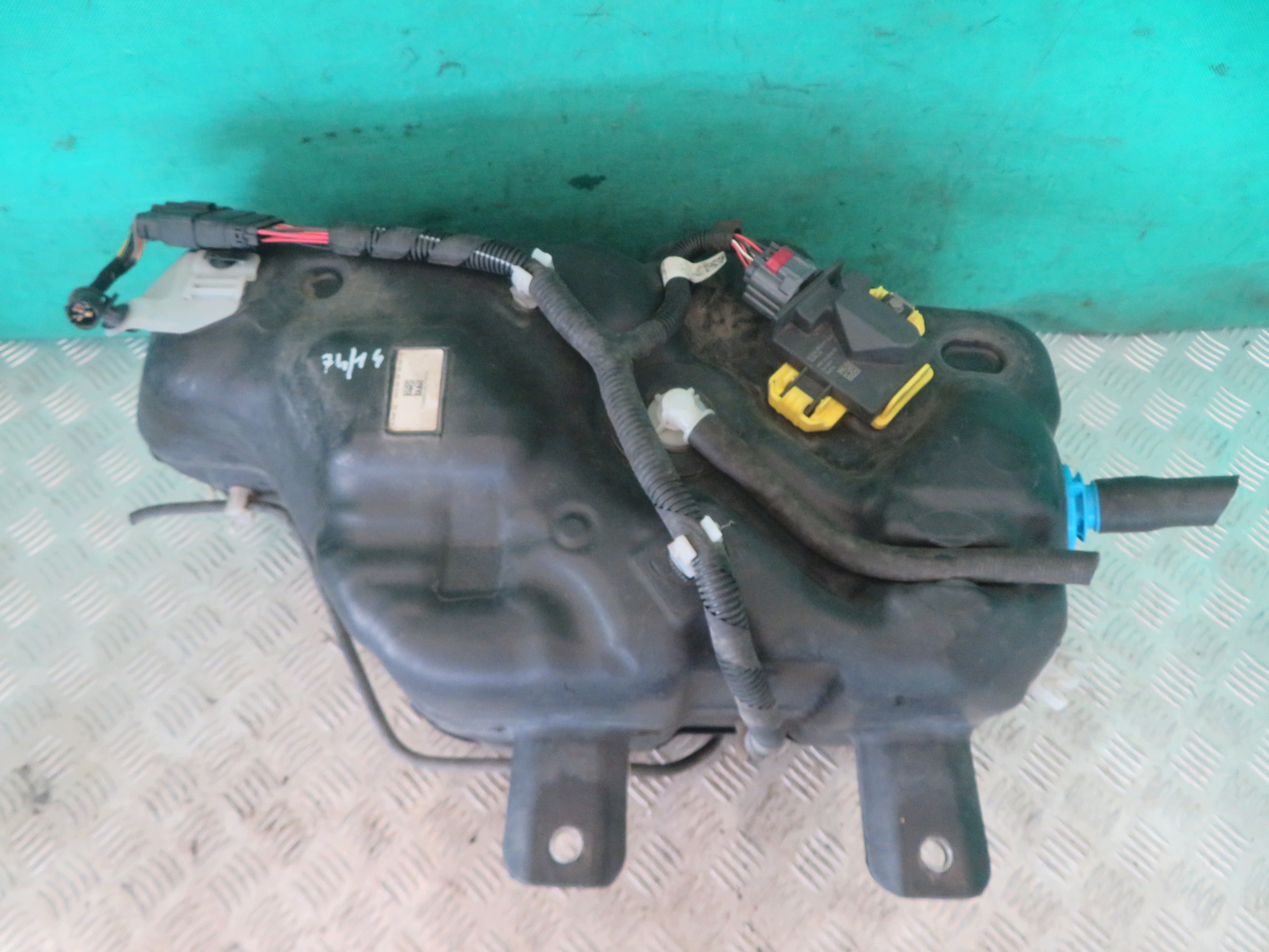 serbatoio LIQUIDO ADBLUE FORD TRANSIT CUSTOM 19R GK21-5J228-AH