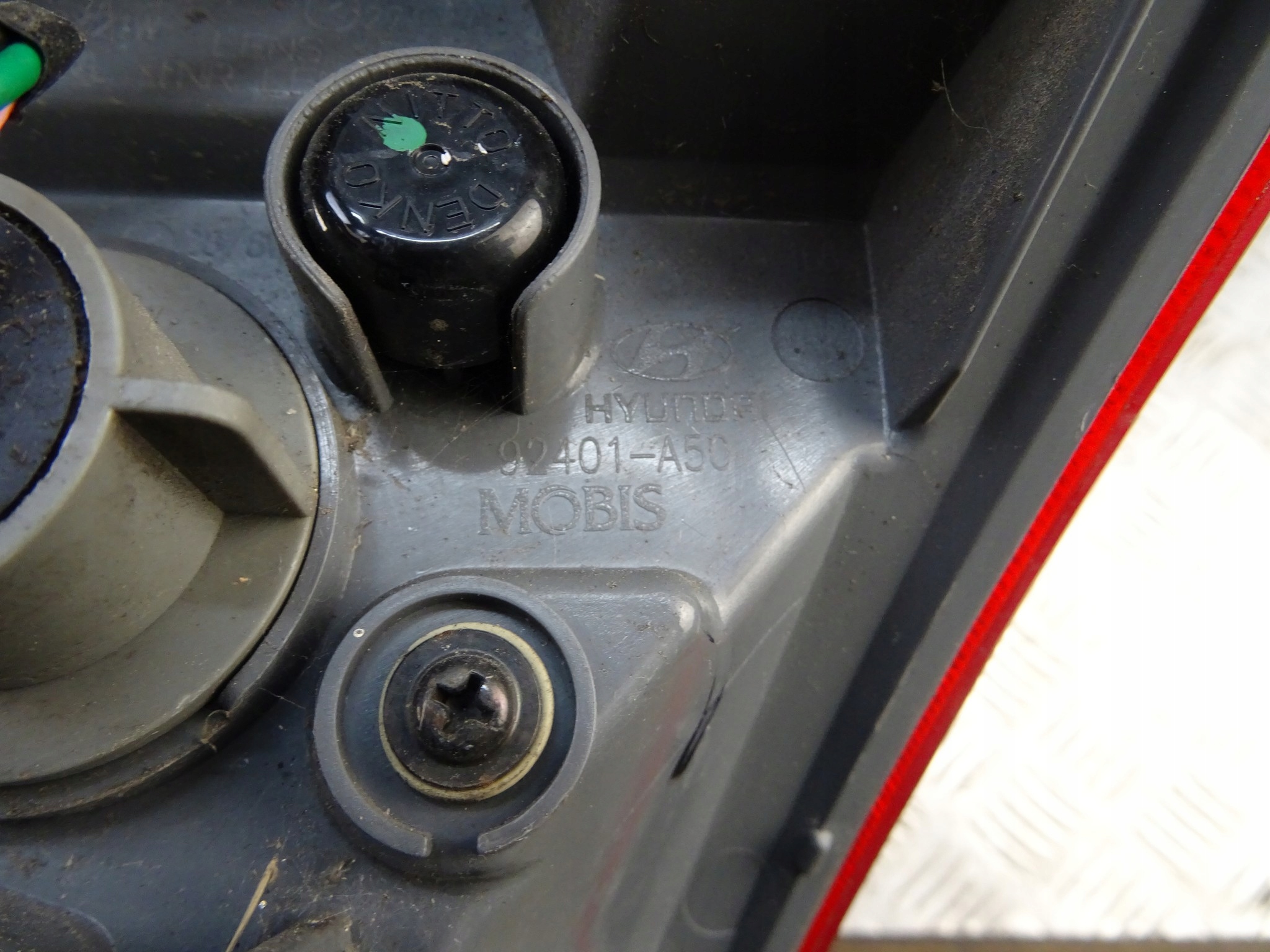 HYUNDAI I30 II light left left rear part 92401-A50