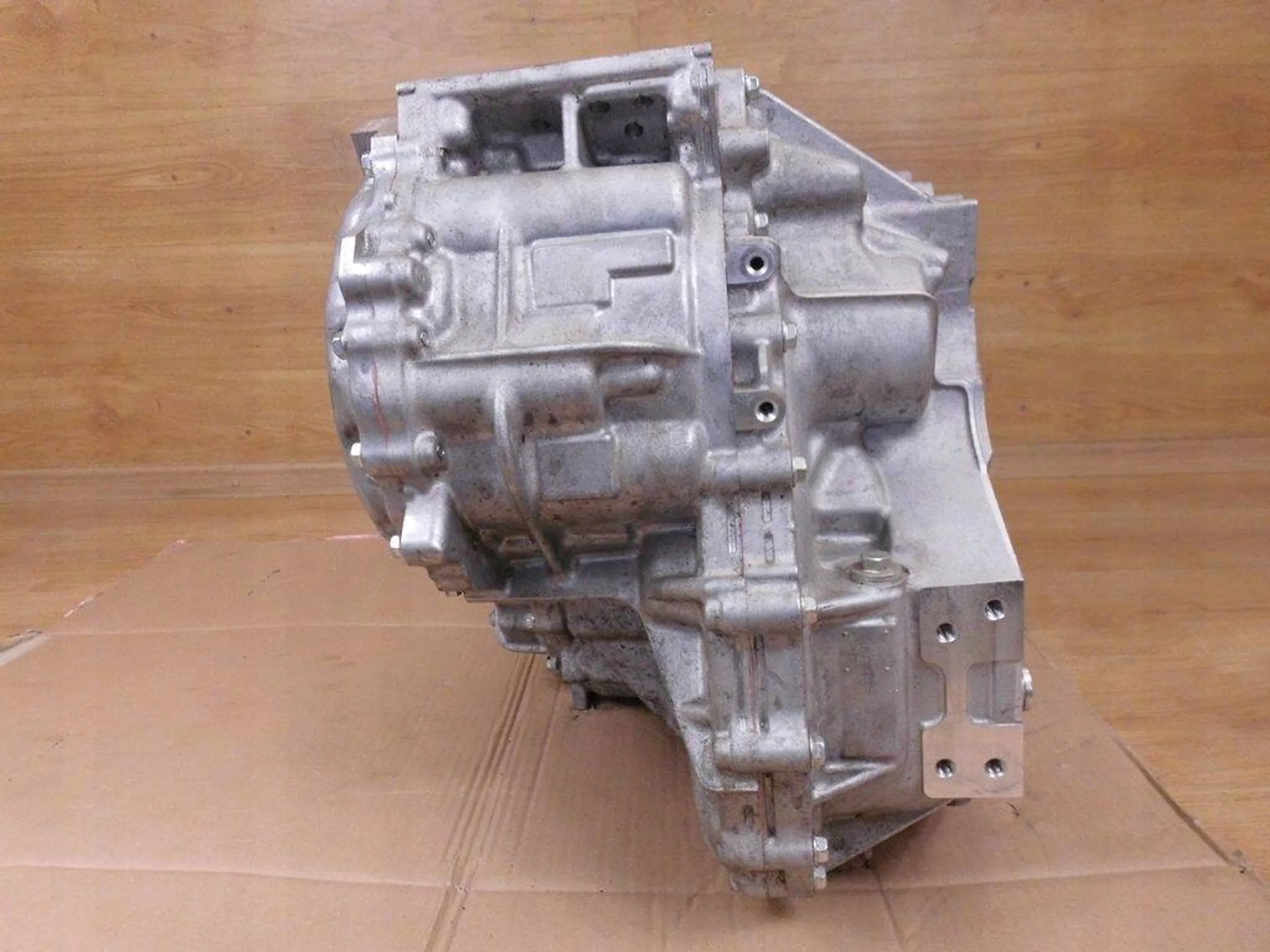TOYOTA RAV4 V 2020 2.5 HYBRI GETRIEBE 71020