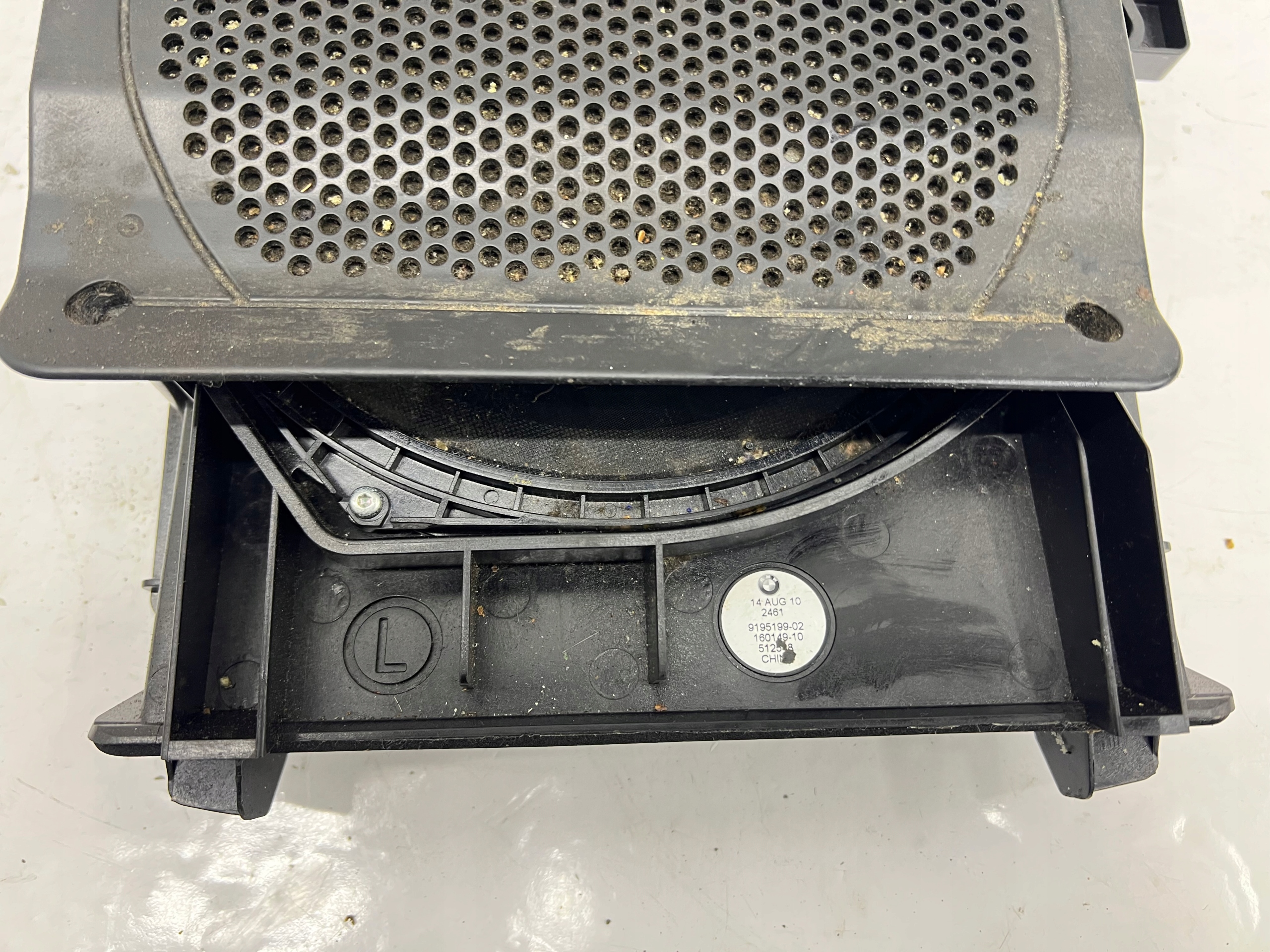 BMW F11 speaker NISKOTONOWY BASOWY left 9195199