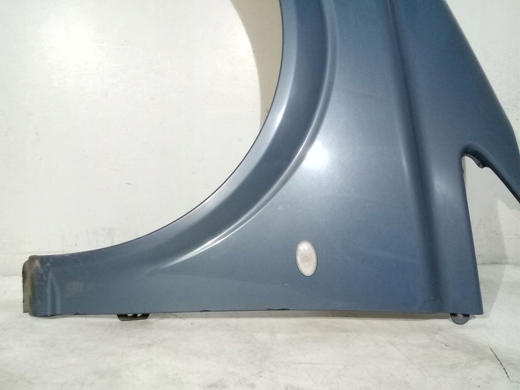 Mercedes Vito W639 fender left