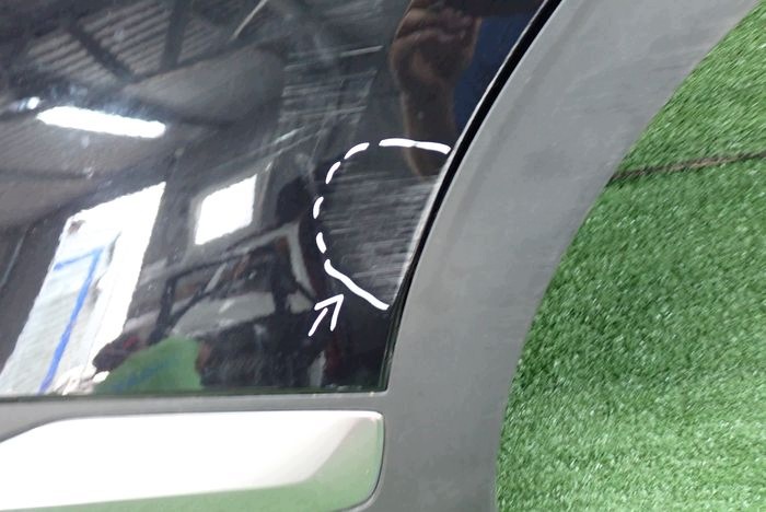 KIA SPORTAGE V 21- door left rear. rear part