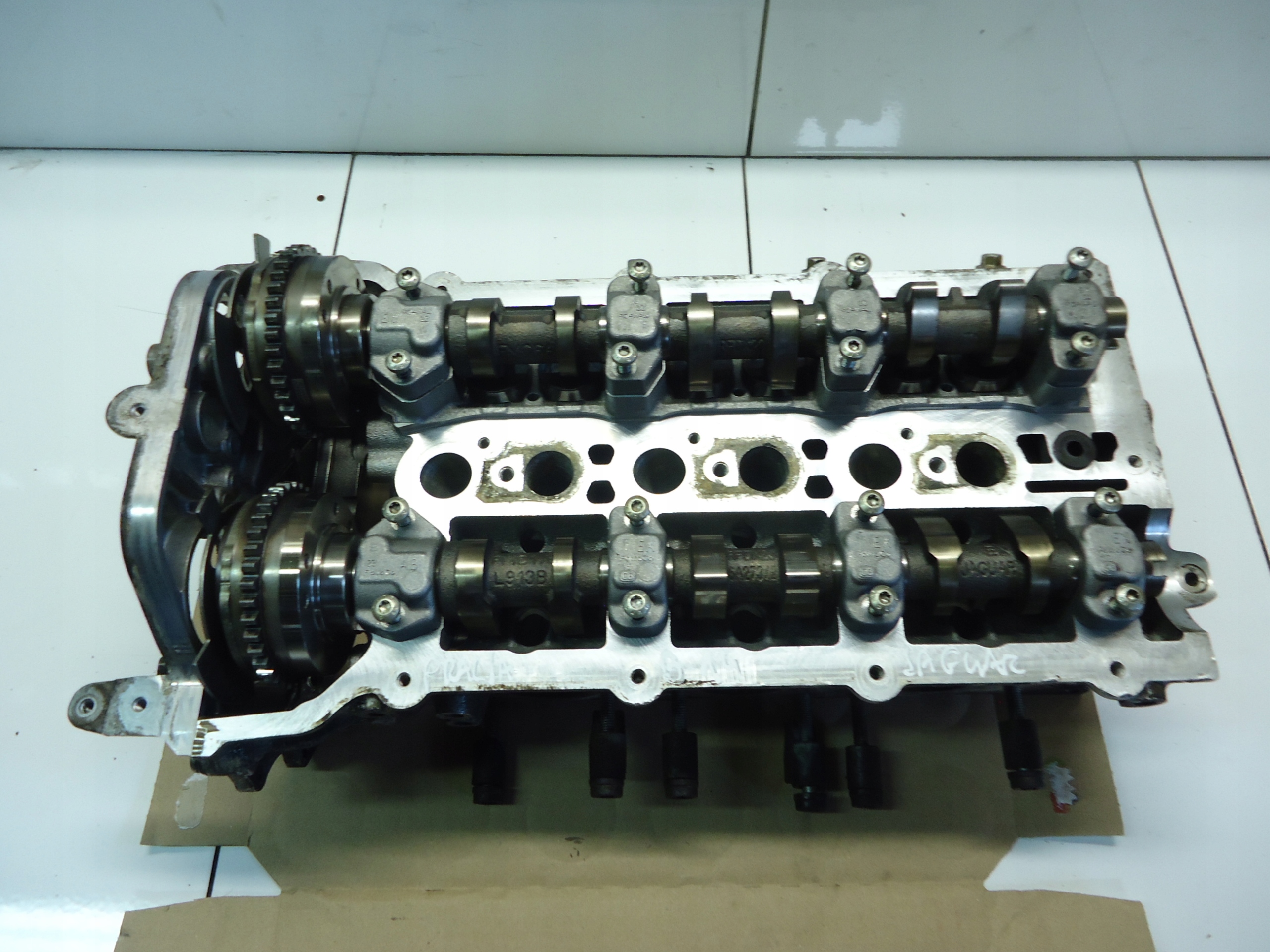 JAGUAR XJ XF 3.0 SC TESTATA PBDX23-6C064-AB