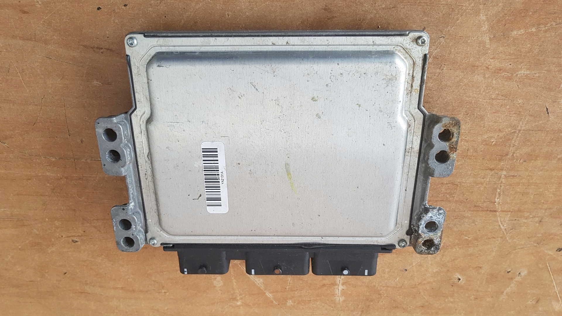 control unit of the engine RENAULT MEGANE III SCENIC 3 DCI