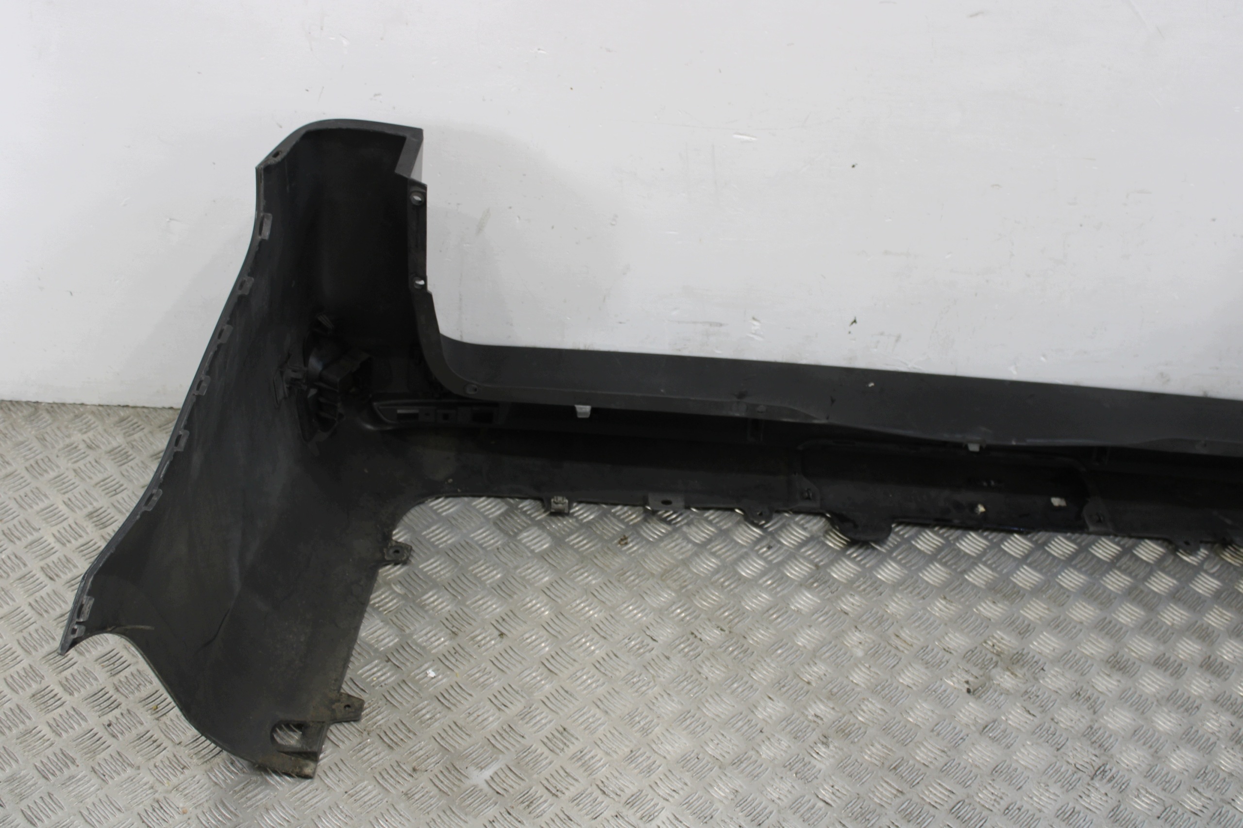 bumper rear part rear complete 6 X PDC MERCEDES V-class W447 2023