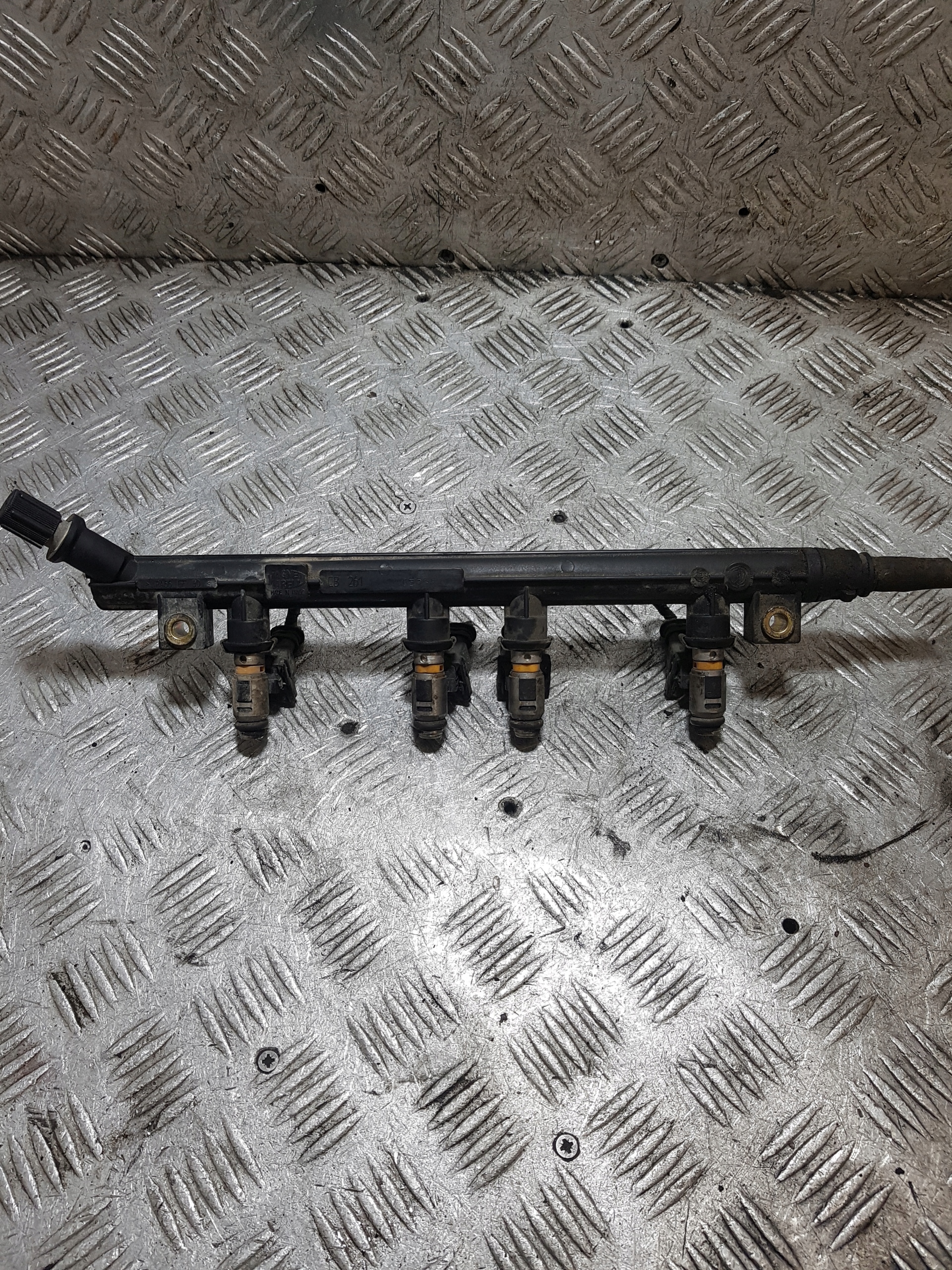 Rampe injection FIAT GRANDE PUNTO 1.2 B