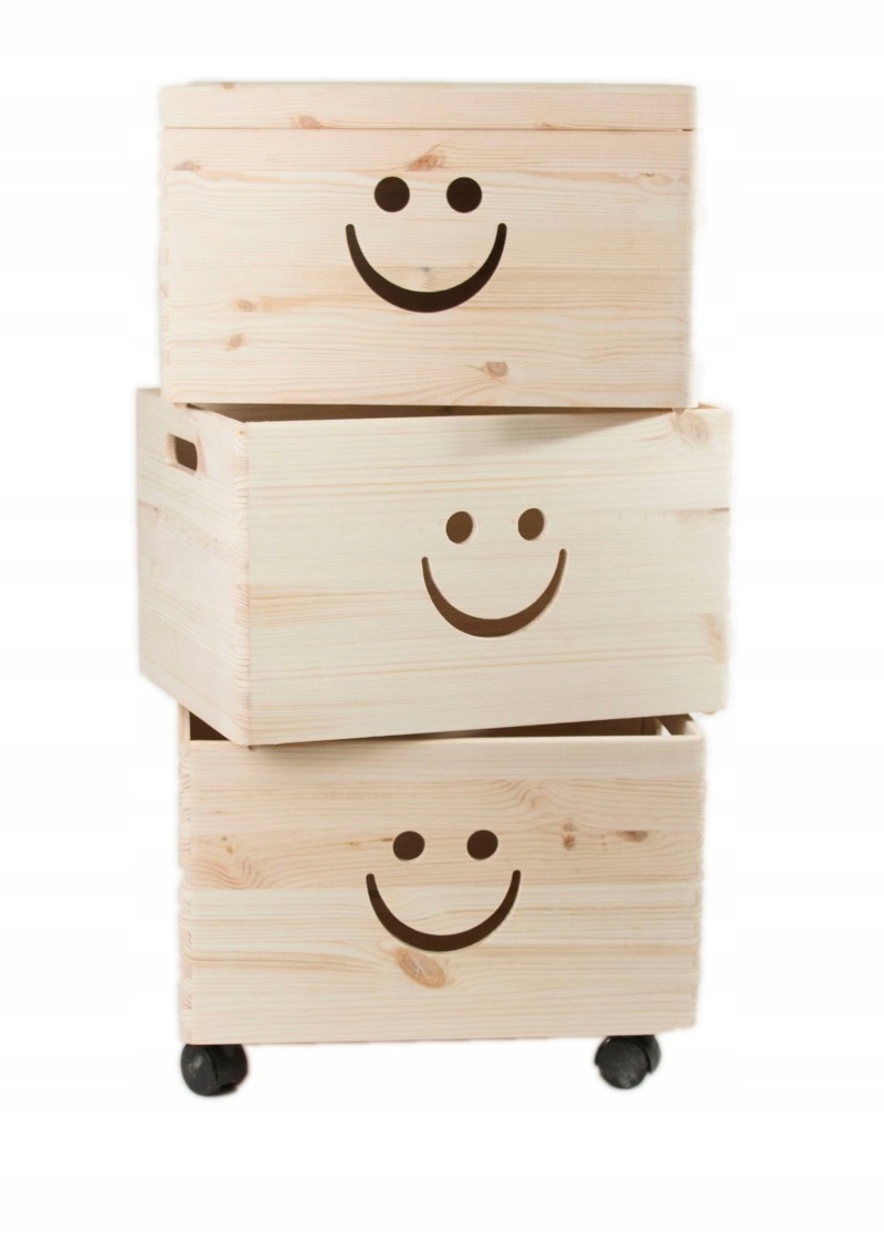 Pudełka drewniane skrzynki TRIO UŚMIECH 39x30x74 cm PINUS pojemnik kółka Marka Pinus