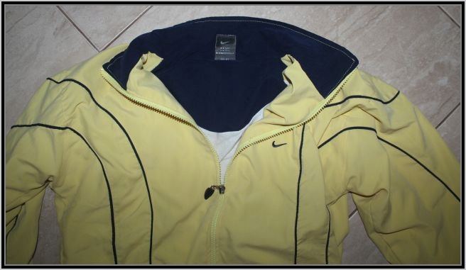 Kurtka firmy Nike rozm M (178) Model 00