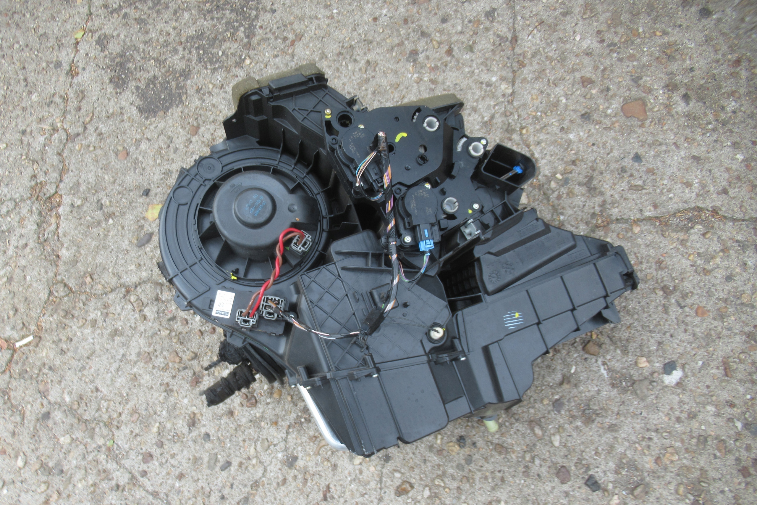 FORD FOCUS MK3 FL 17R 1.5 EB heater complete H1F1-19B555-EB