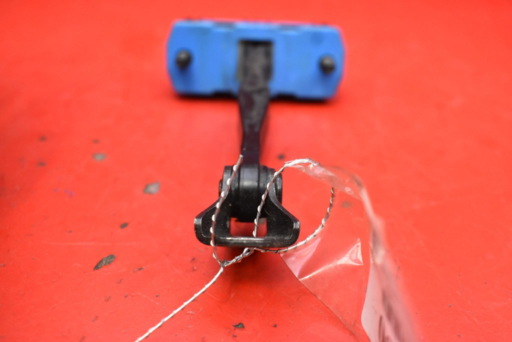 limiter door left front KIA EV6 GT-LINE 21