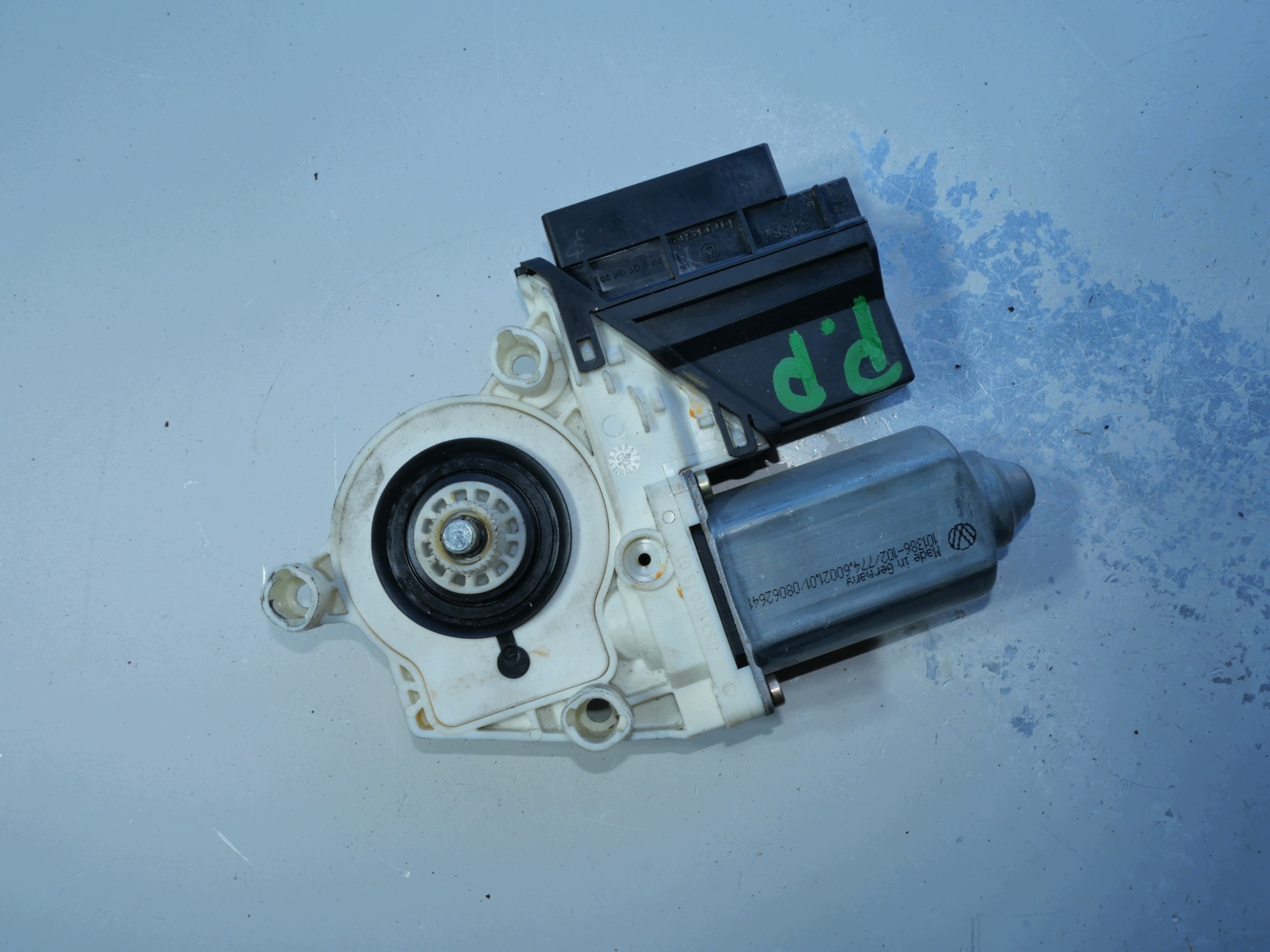 VW SEAT SKODA engine mini motor windows 104384101