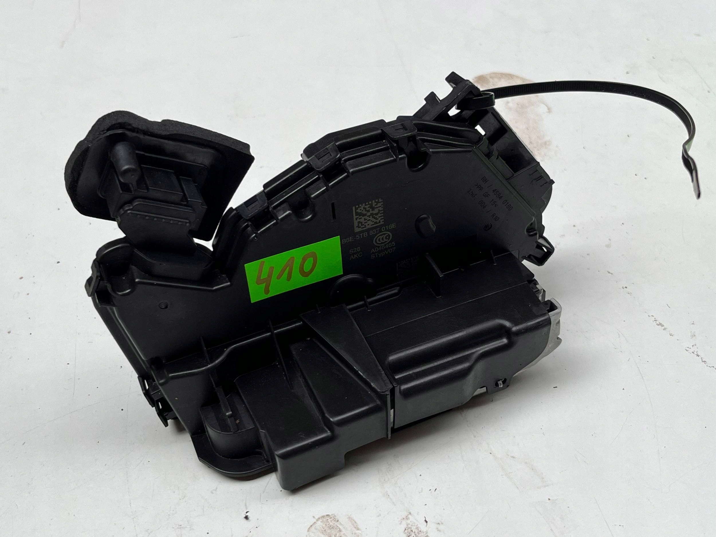 VOLKSWAGEN SEAT SKODA lock door right front 5TB837016E @M