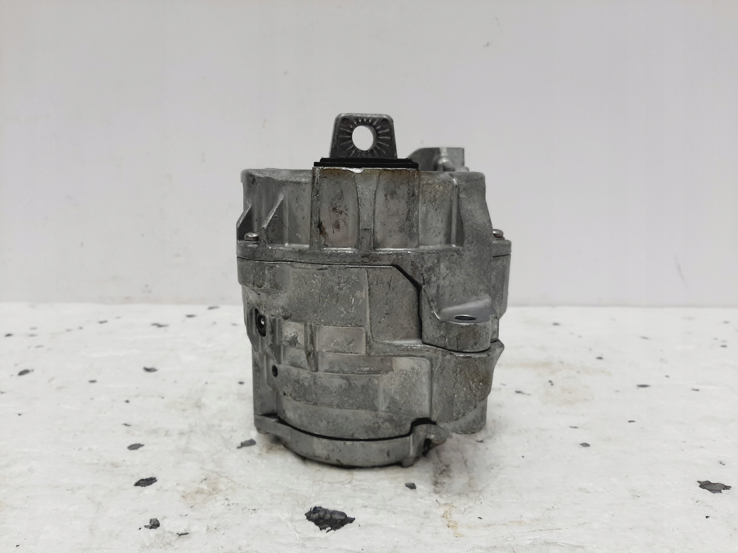 Poduszka Silnika PRAWA Audi Q7 - galeria