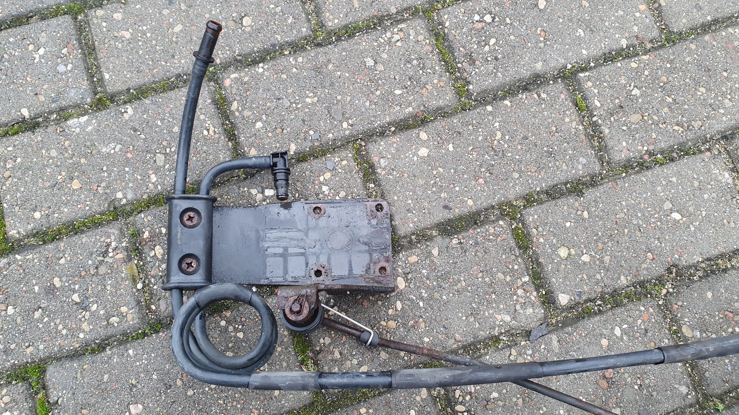 Радиатор шланг трубка спираль жидкость Iveco Stralis