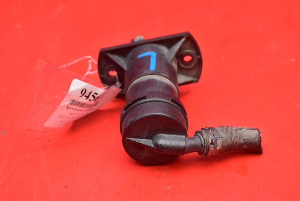 Waschwasserdüse REFLEKTOROW links 4F0955102 AUDI A6 C6 04-08