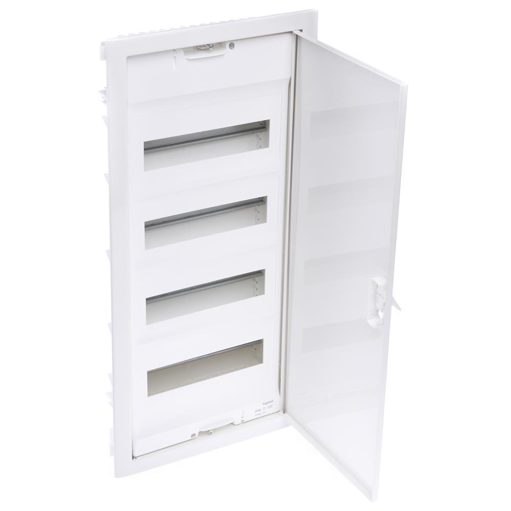 Podomítkový rozvaděč Rwn 4x12 (matné dveře) Legrand