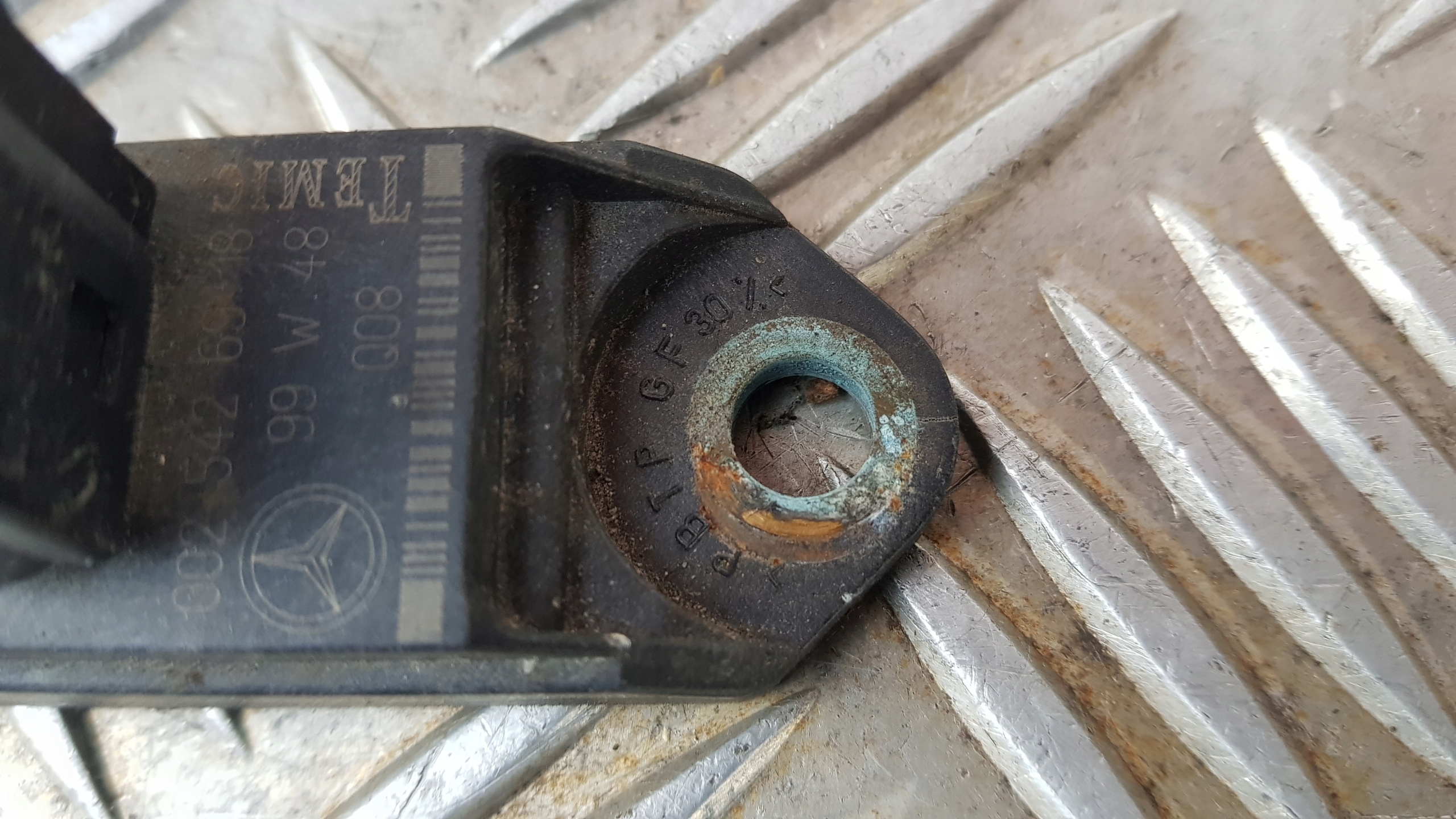 MERCEDES W220 W215 Crashsensor Drucksensor 0025426918
