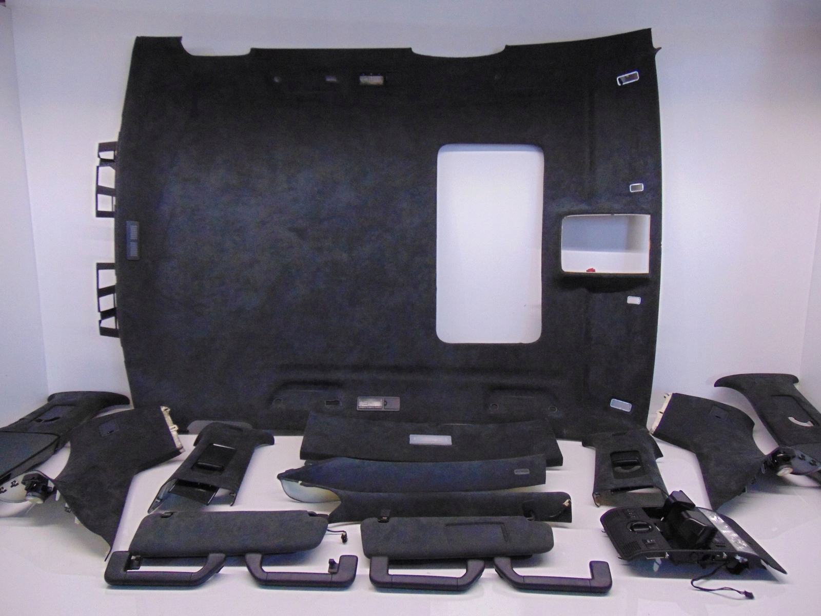 PODSUFITKA PORSCHE CAYENNE 7l5 ALCANTARA CZARNA