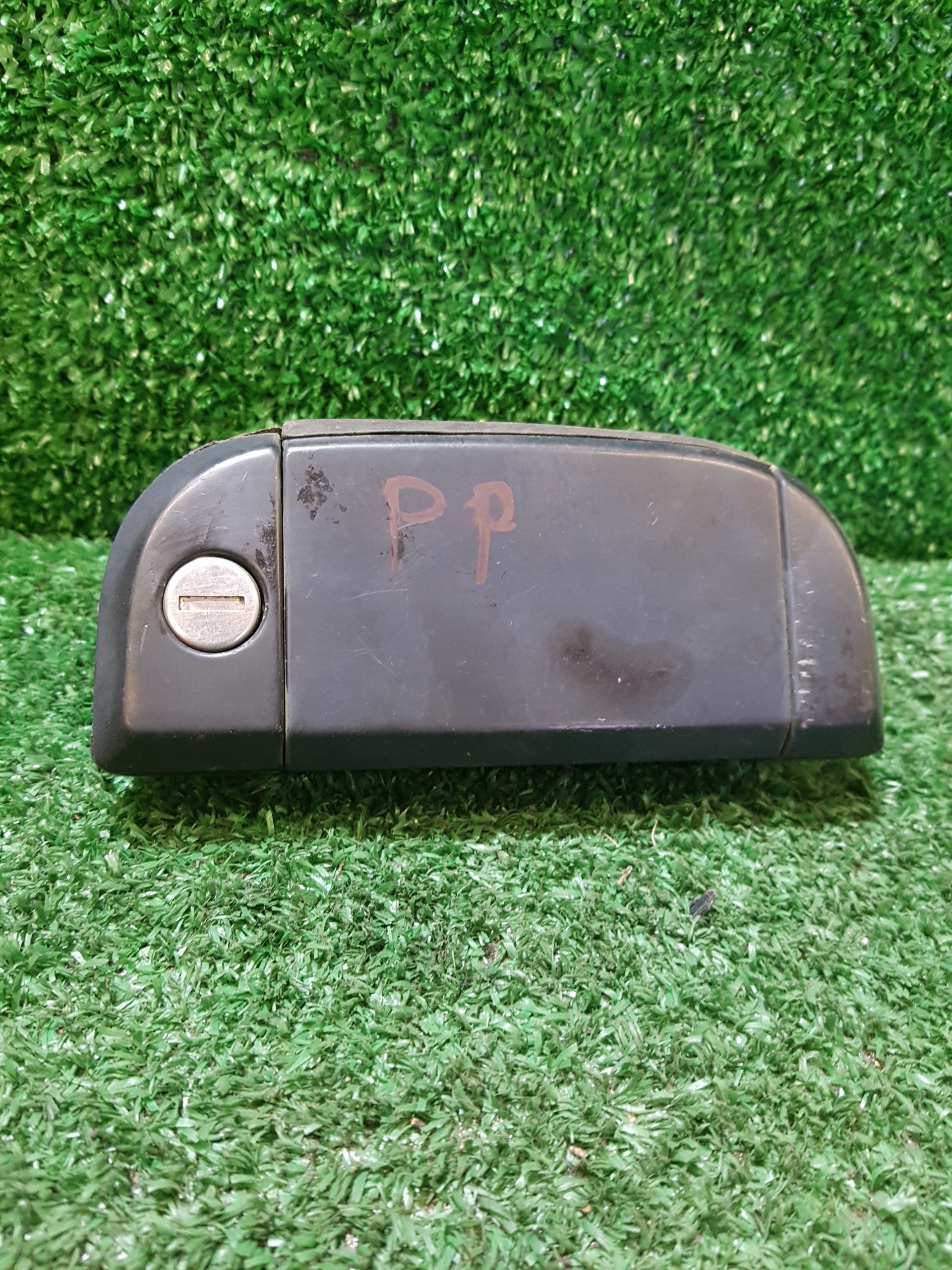 handle right front exterior VOLKSWAGEN T4