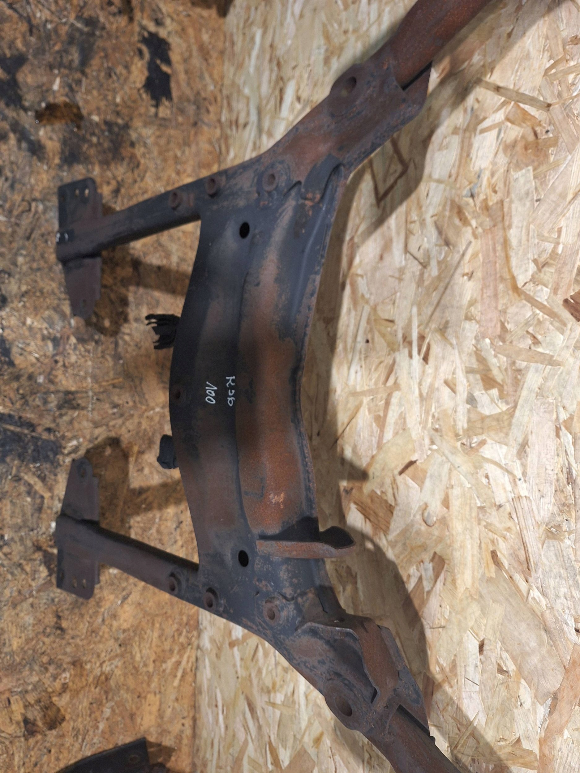 SANKI KOŁYSKA WÓZEK MINI COOPER R55 R56 R57 06-13 Numer katalogowy części VAV6248