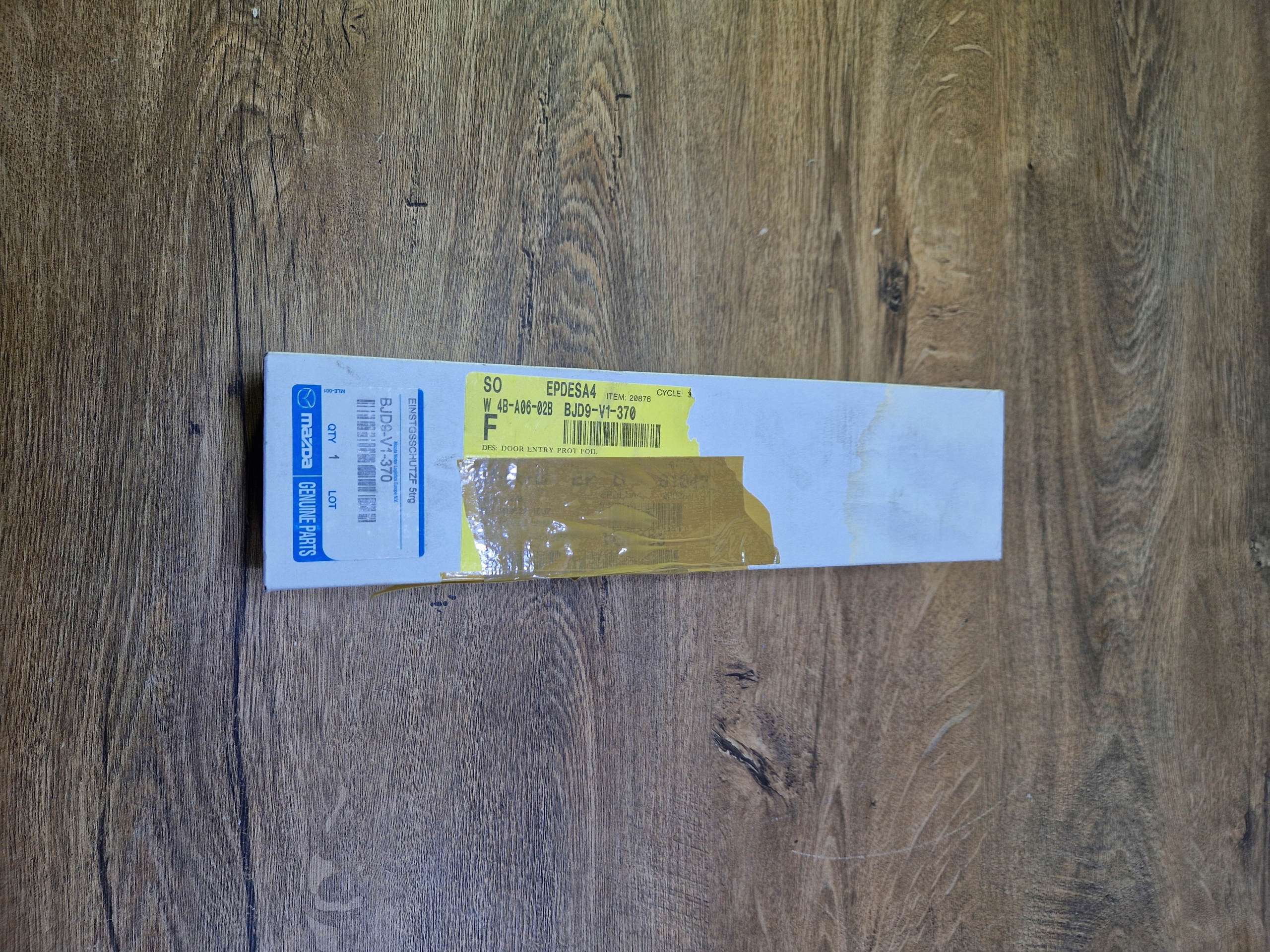 MAZDA 3 BM 13- FOLIA OCHRONNA PROGÓW BJD9-V1-370