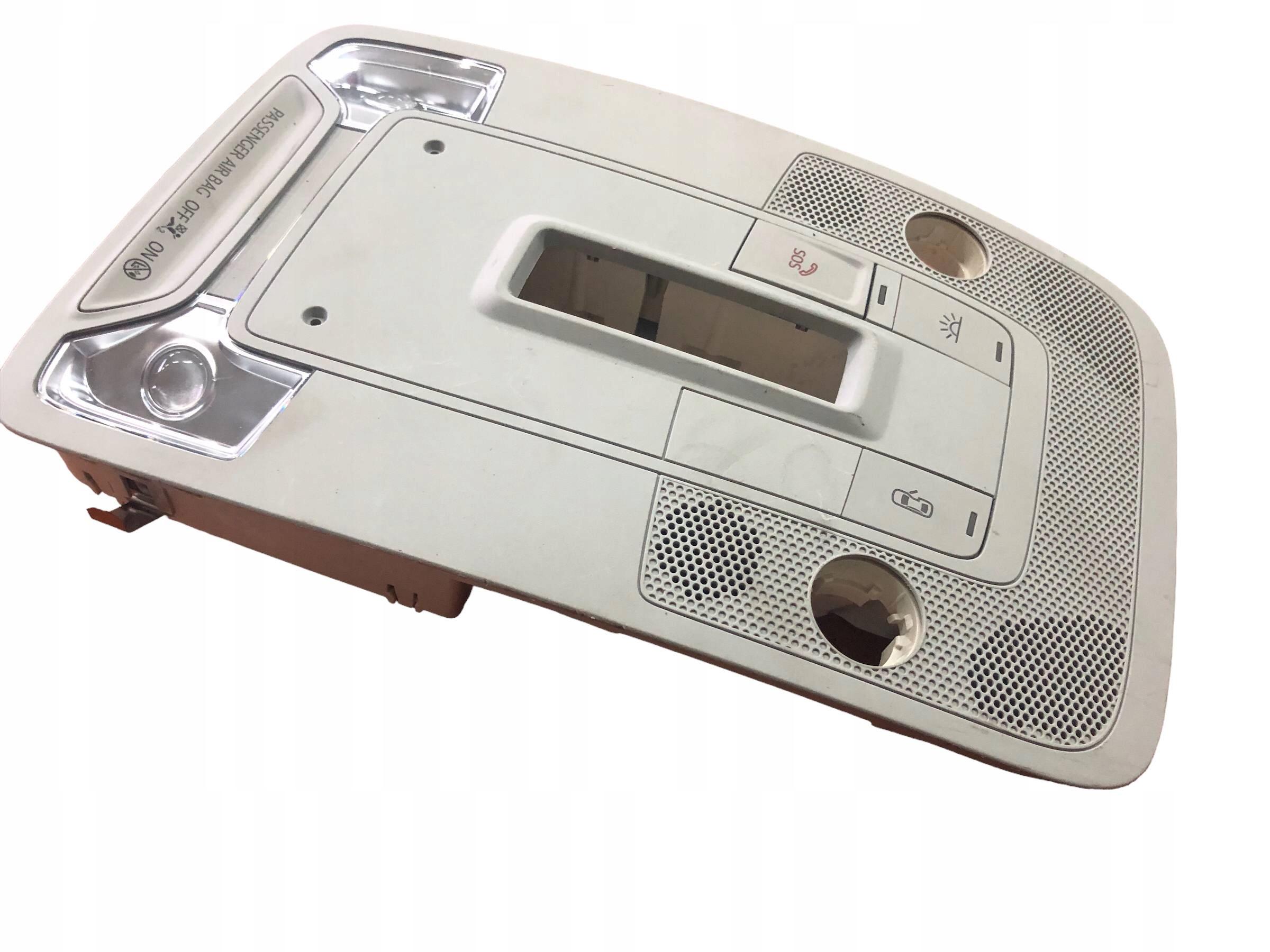 Audi Q2 лампочка Обшивка потолка 81A947135BP