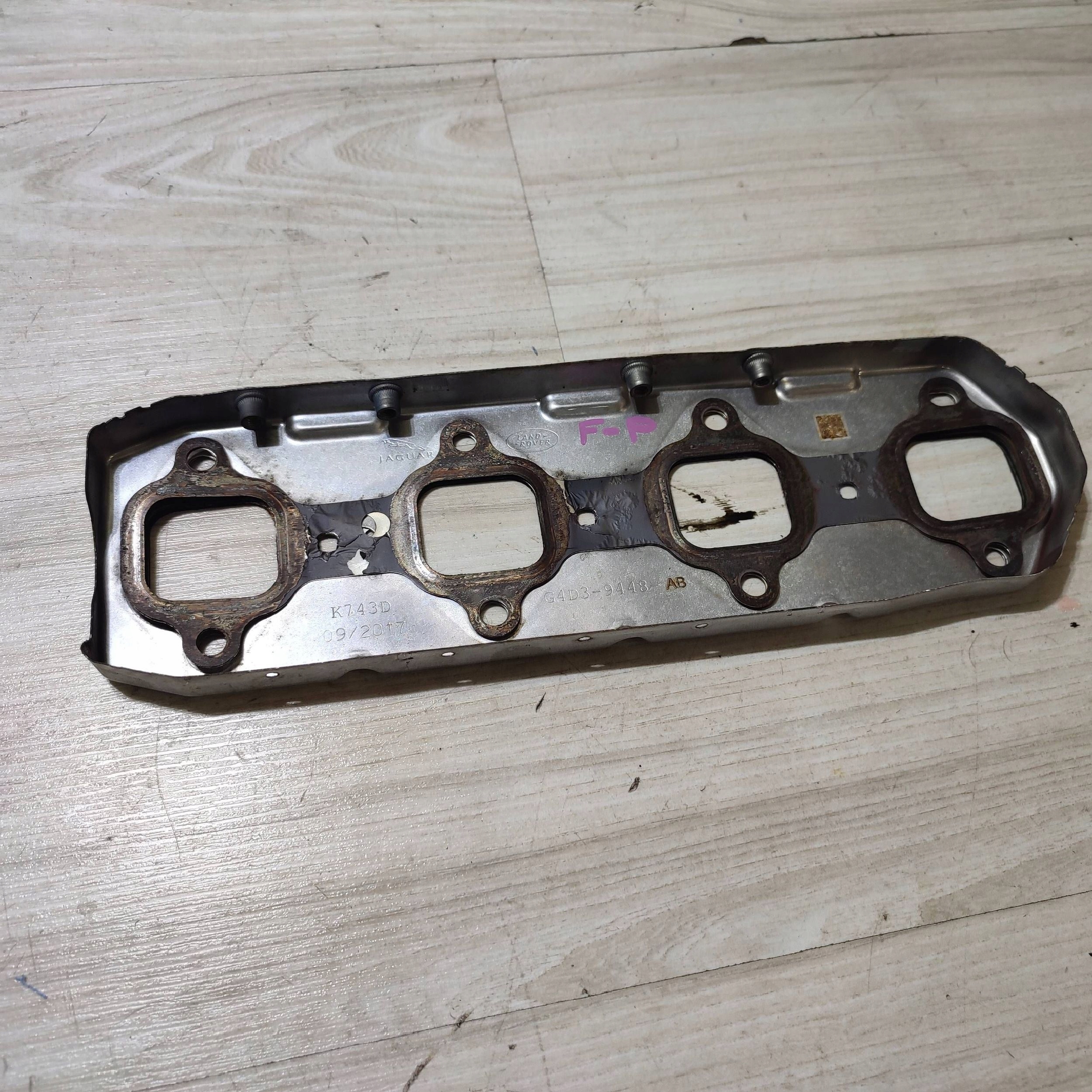 gasket header pipe Jaguar F-Pace G4D39448AB