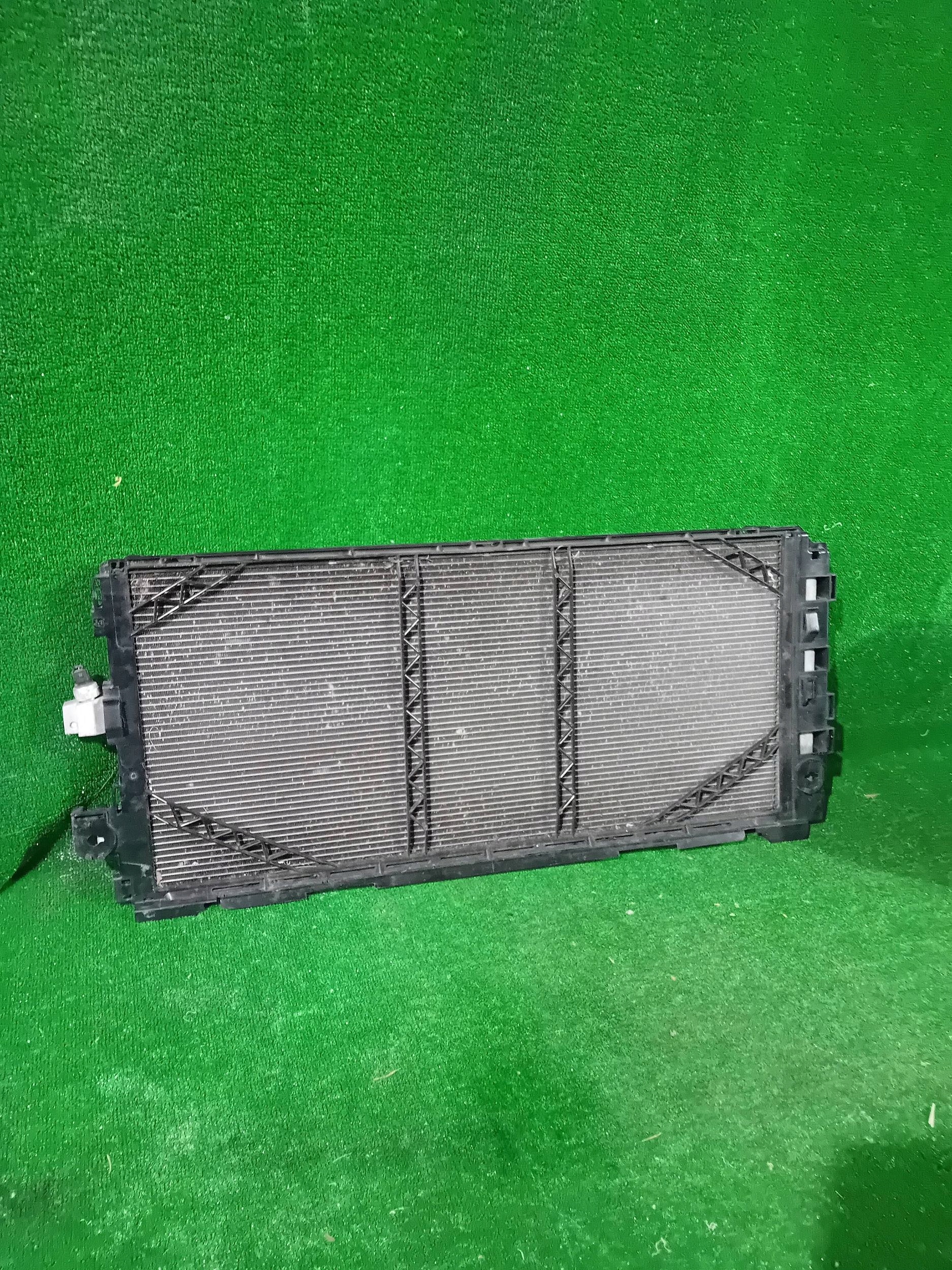 chladiče klimatizaci VOLVO XC40 Z RÁM NR.01