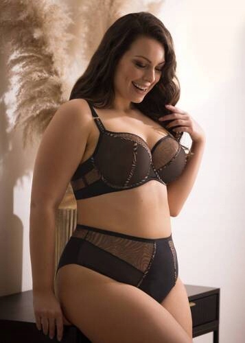 Podprsenka Měkká Gorsenia K879 Gisel Černá Krajková Komfortní