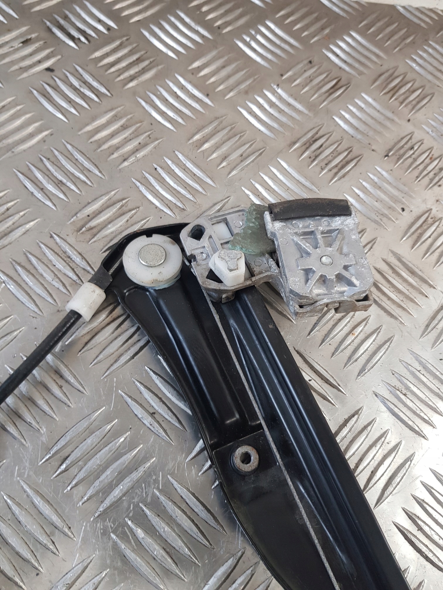 window regulator right front mini motor VW BORA sedan 98R