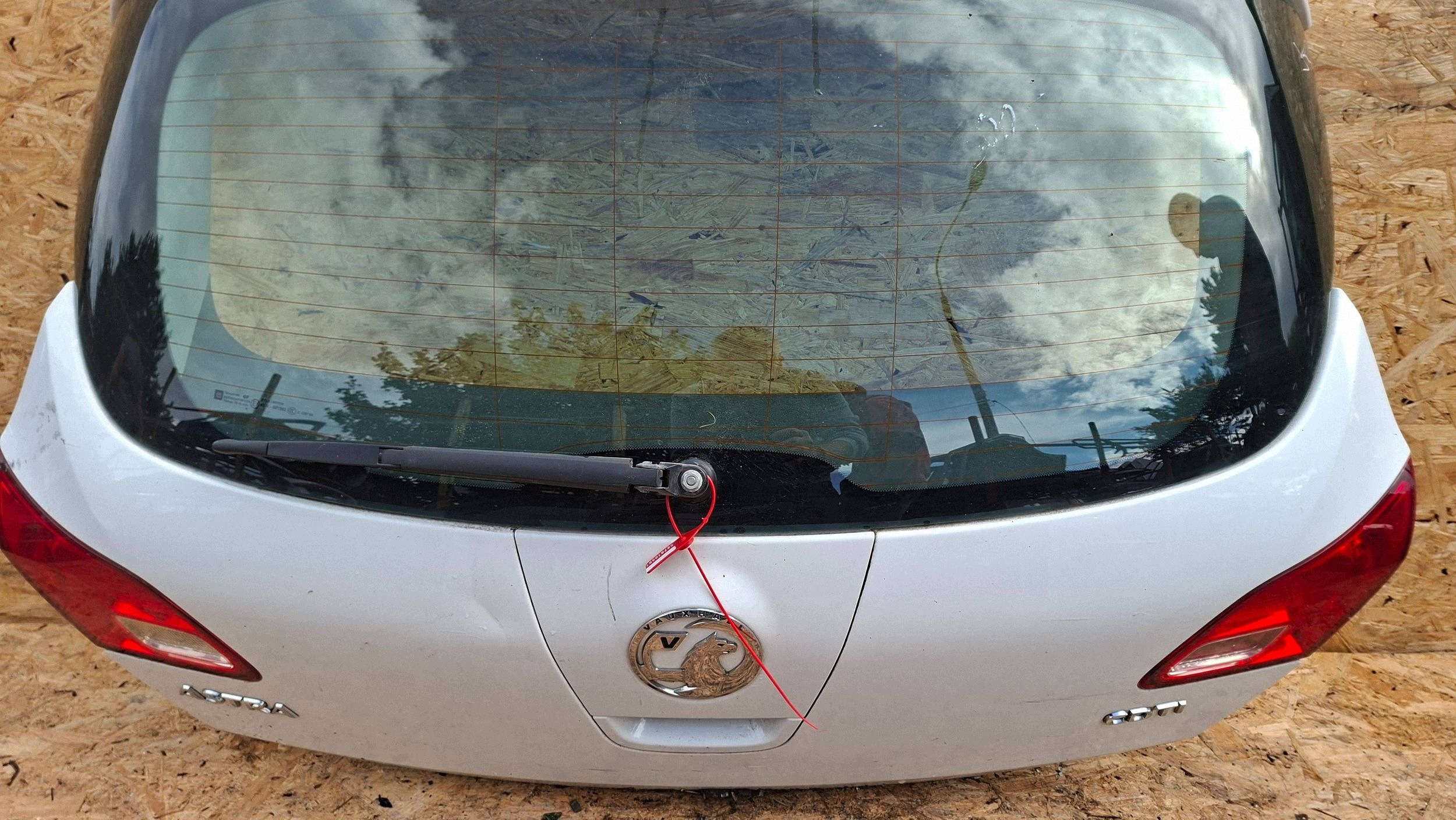 trunk door boot OPEL ASTRA J HB 2009