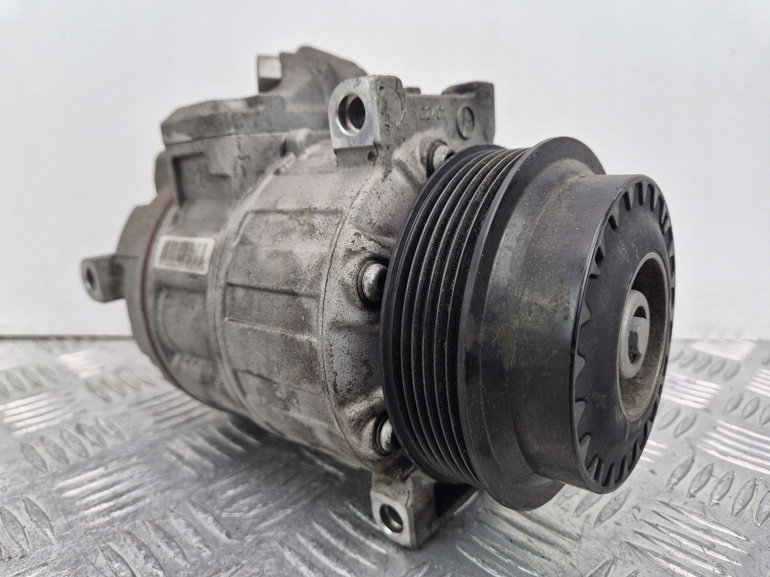 Mercedes E250 CGI W212 Klimakompressor klimaanlage A0022304511