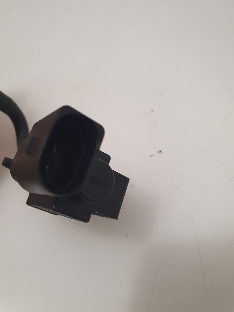 A3 PASSAT CC 1.8 CDA OCTAVIA PRZEWÓD PODCIŚNIENIA Jakość części (zgodnie z GVO) O - oryginał z logo producenta pojazdu (OE)