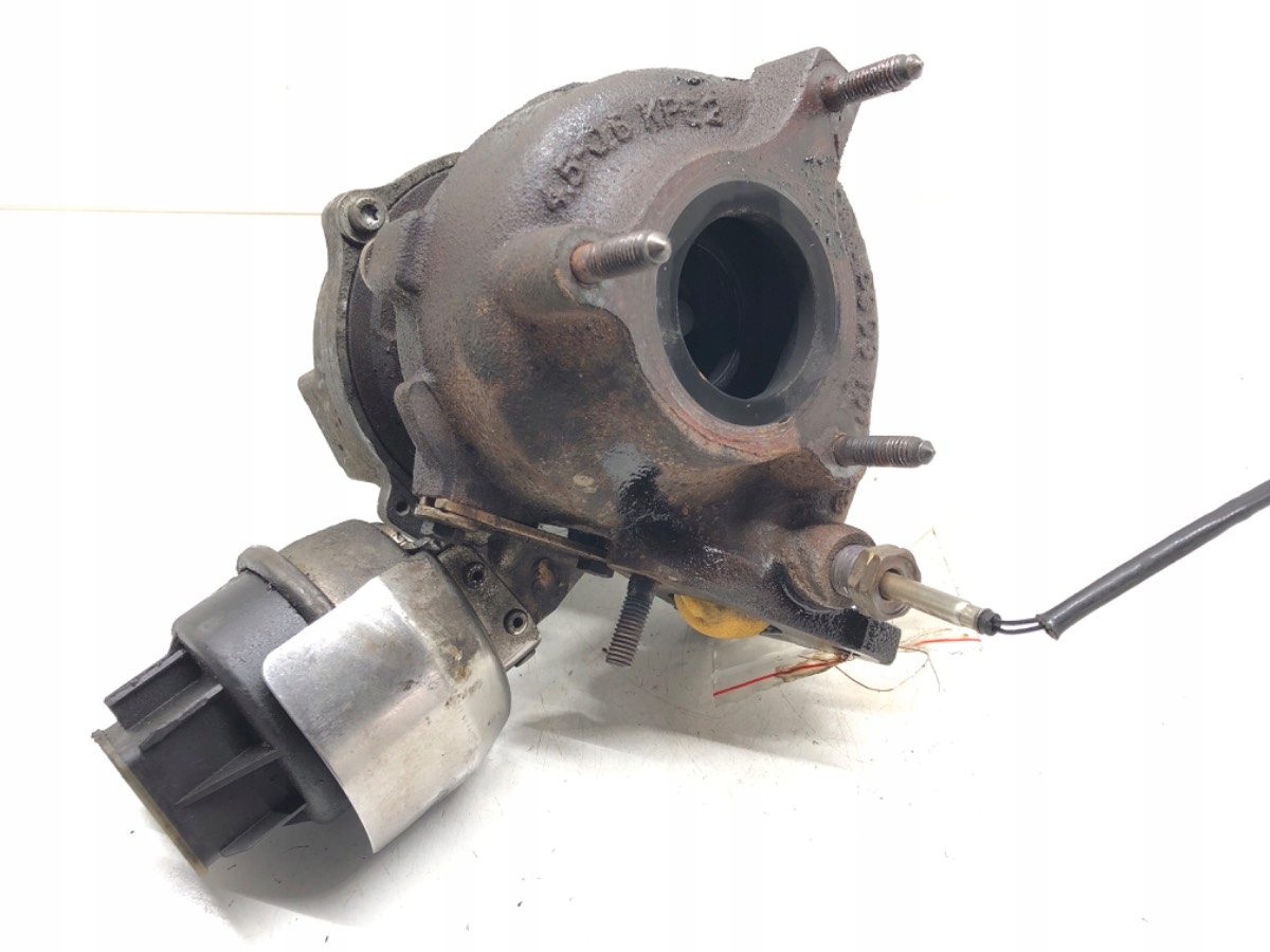 TURBOSPRĘŻARKA AUDI A4 B8 2.0TDI 03L145702H Typ silnika Benzyna