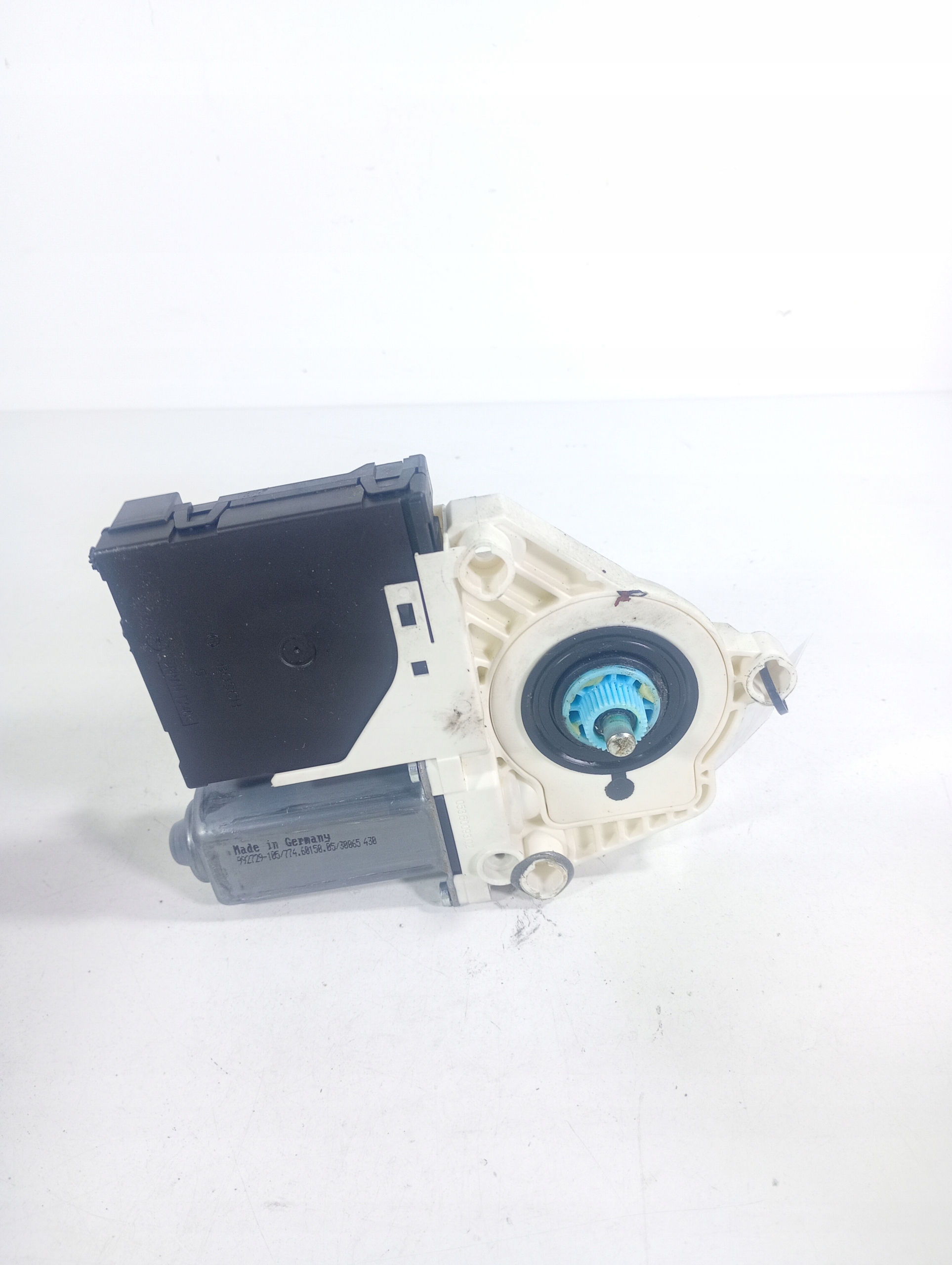 VW Passat B6 05-10 engine mini motor windows left front front OE 1K0959793